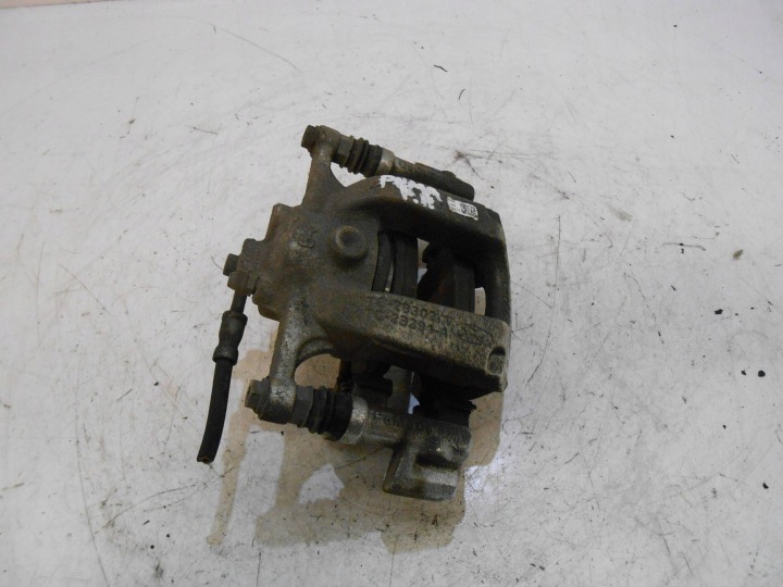 Ford Puma MK2 etujarruklipsi oikea L1TC-2B302A