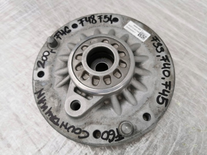 BMW F39 F40 F45 F48 MINI F54 F60 etuiskunvaimenninlaakeri 6892618