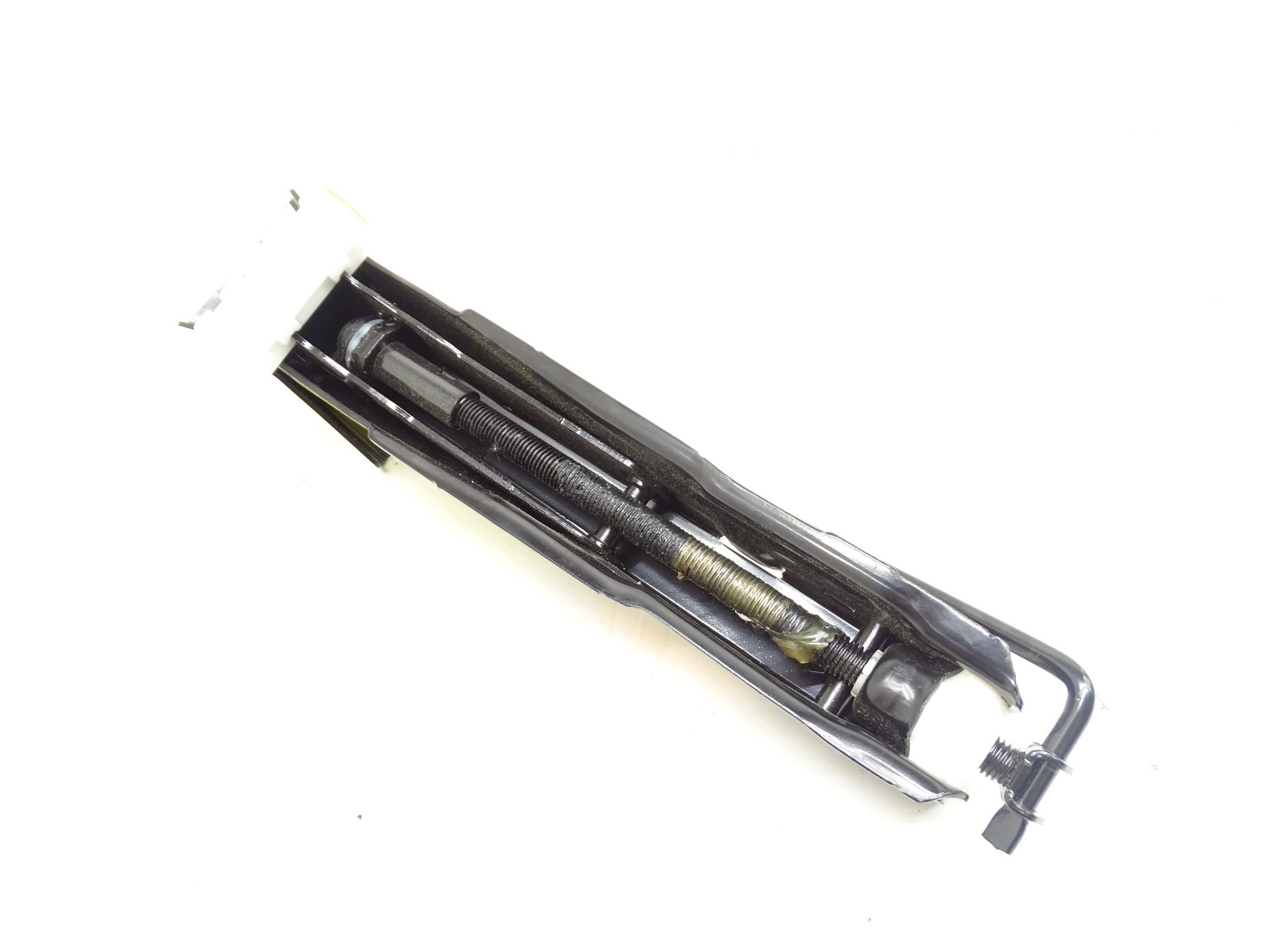 Macaco Audi A6 A7 C7 OEM 4G0011031F - Usado image 3