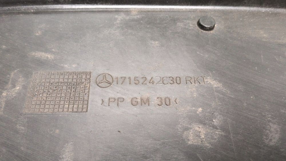 Mercedes R171 Onderste bumperkap OEM 1715242630 image 8