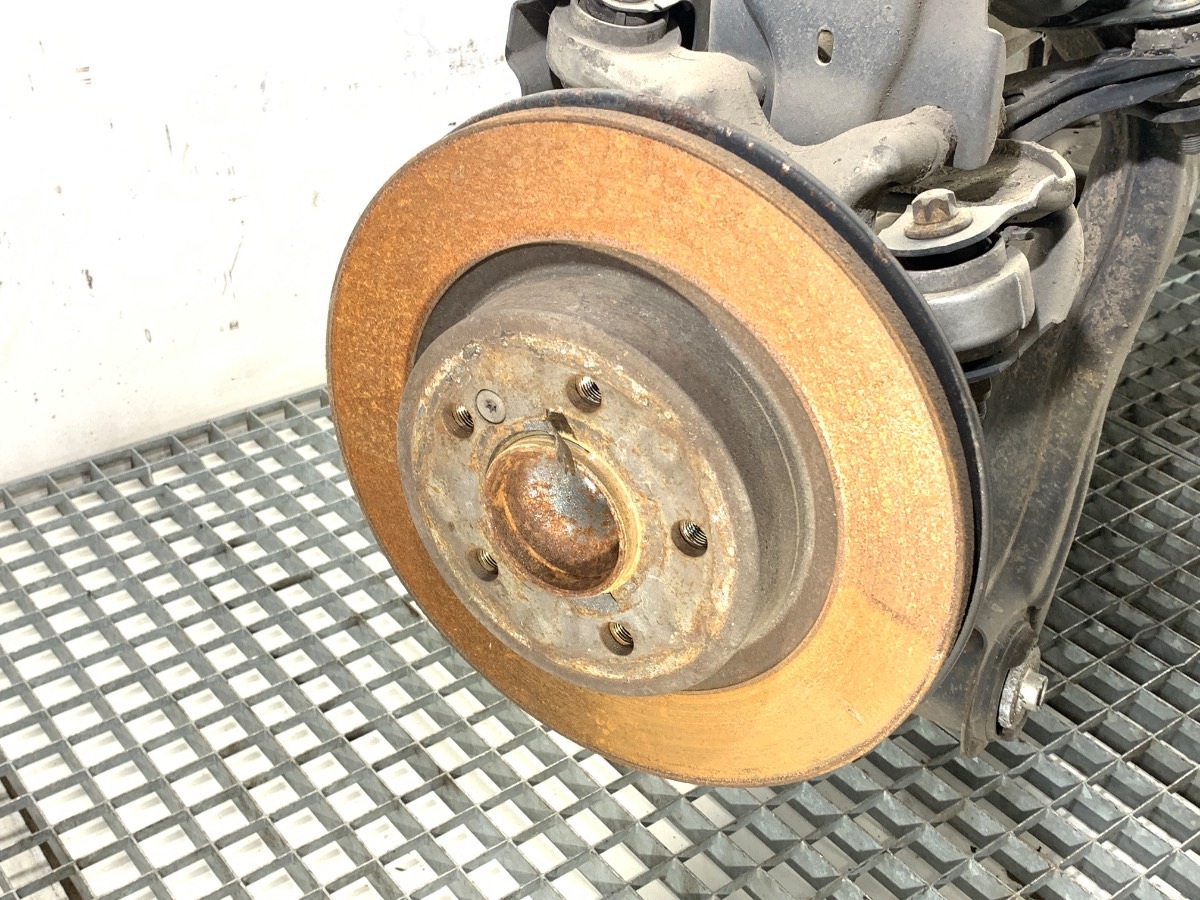 Mercedes Hinterachsfederung OEM 2463504401 - Gebraucht image 4