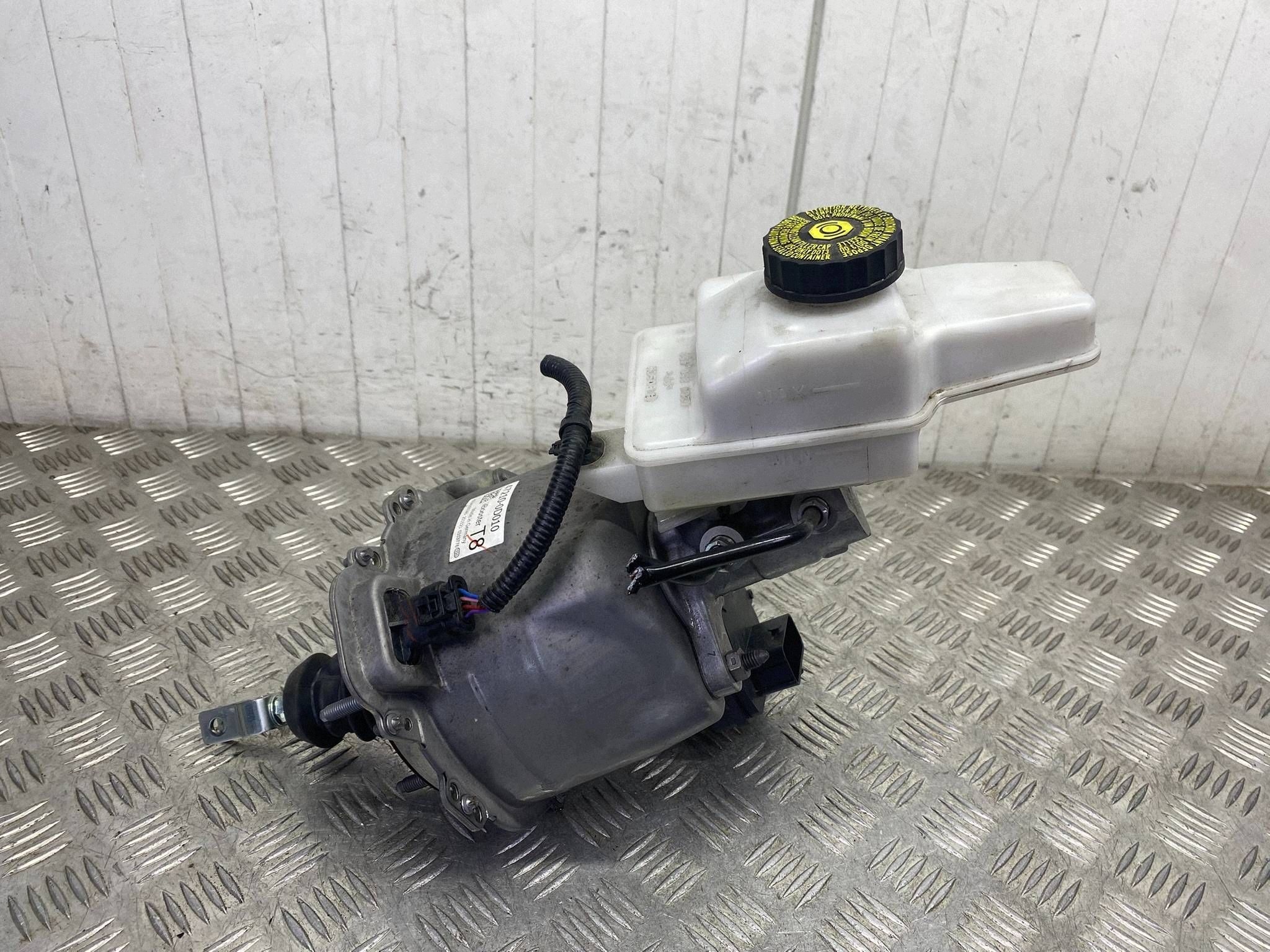 Toyota Jarrupumppu OEM 47210-0D010 - Käytetty Testattu
