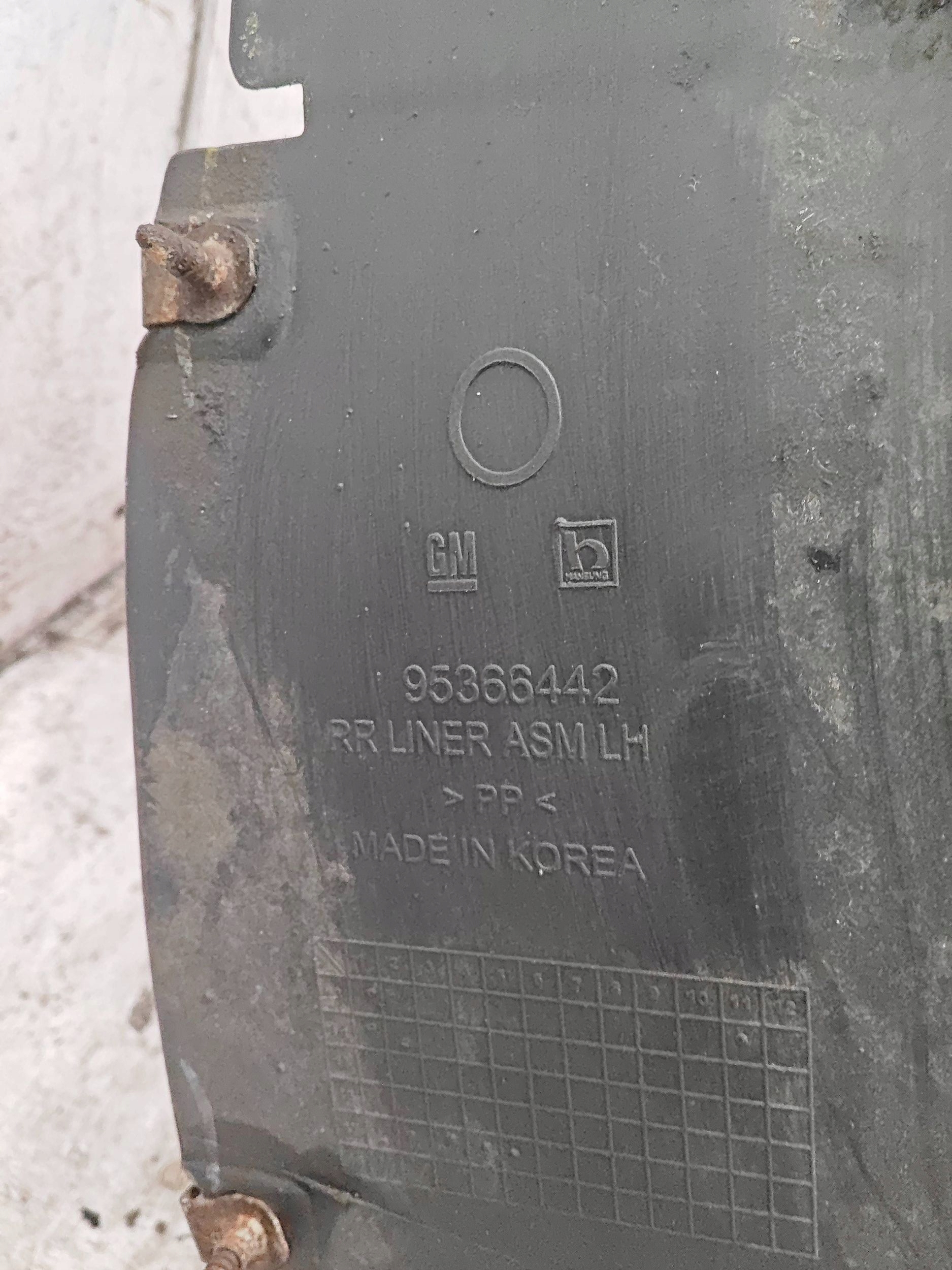 Passa-Roda Traseiro Esquerdo Opel Mokka A OEM 95366442 image 3