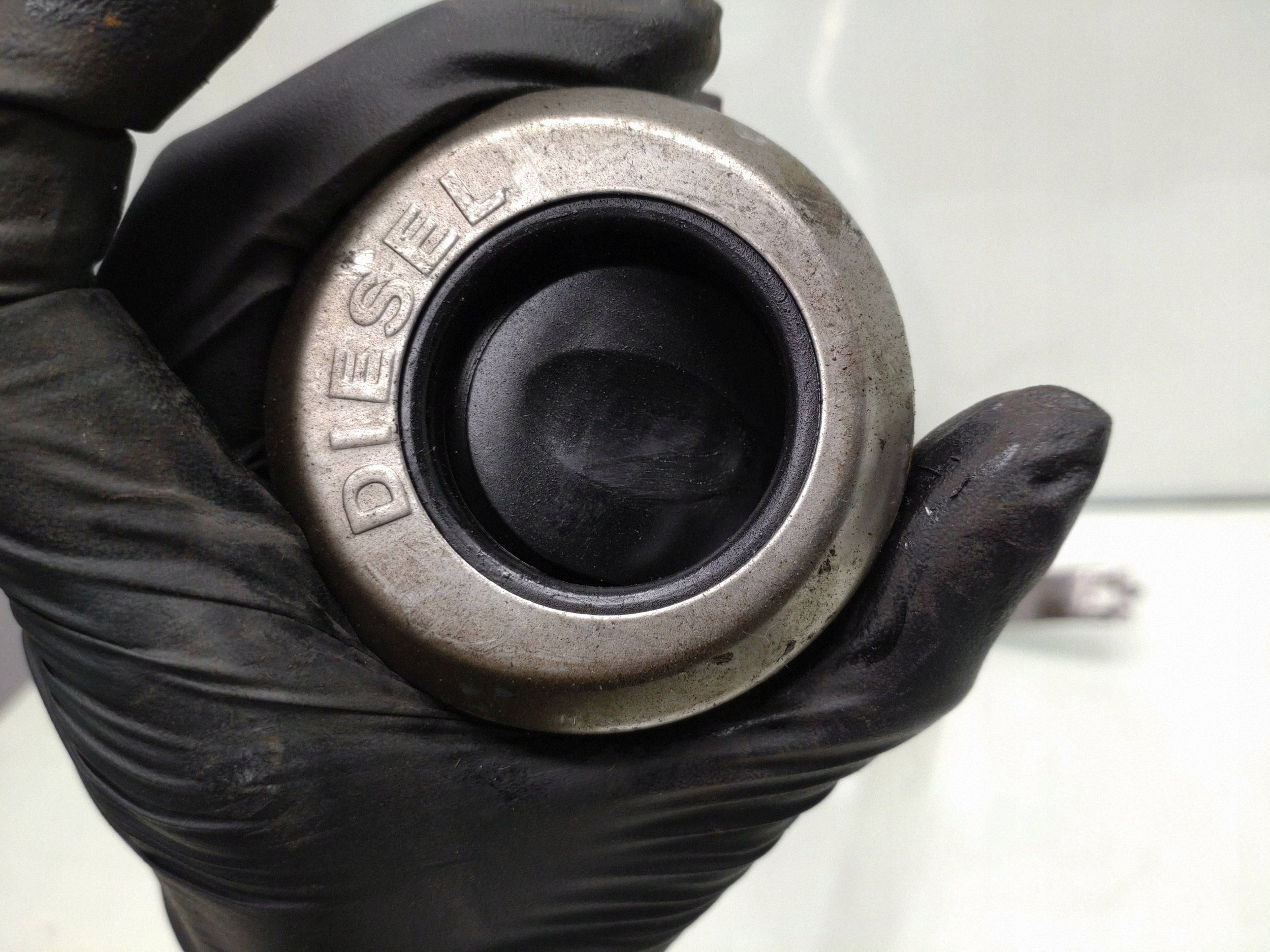 Pescoço de Enchimento Tanque OEM GK21-9032-A Ford image 3