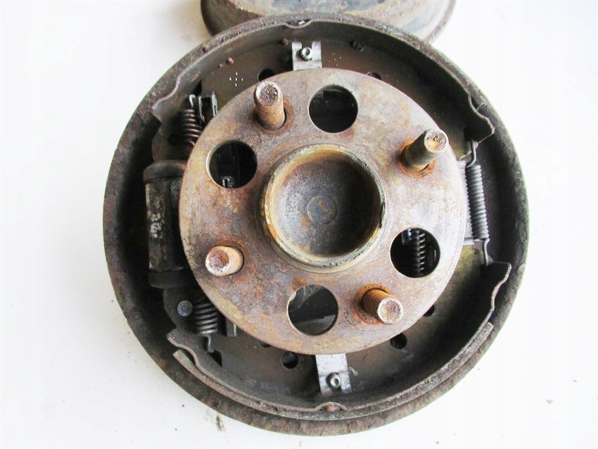 Rear Right Hub OEM 12429964921 for Toyota Yaris II