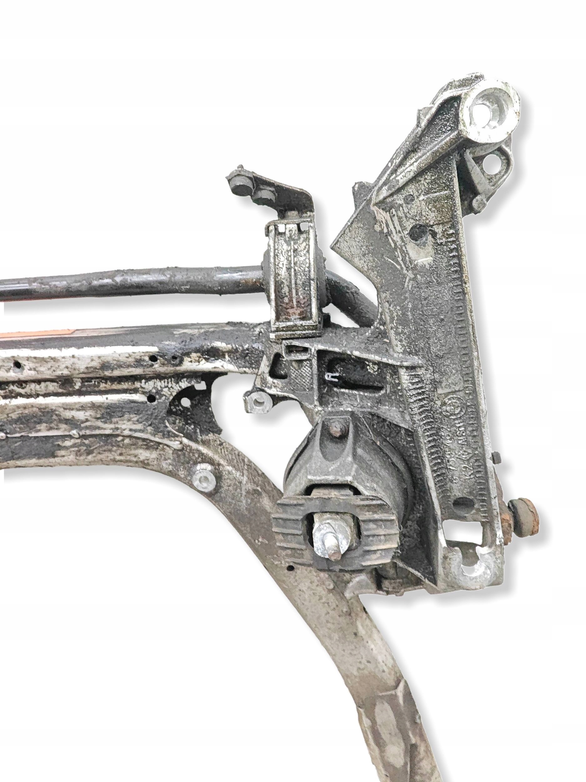 BMW Frambalk OEM 6759461 för E61 525D image 3