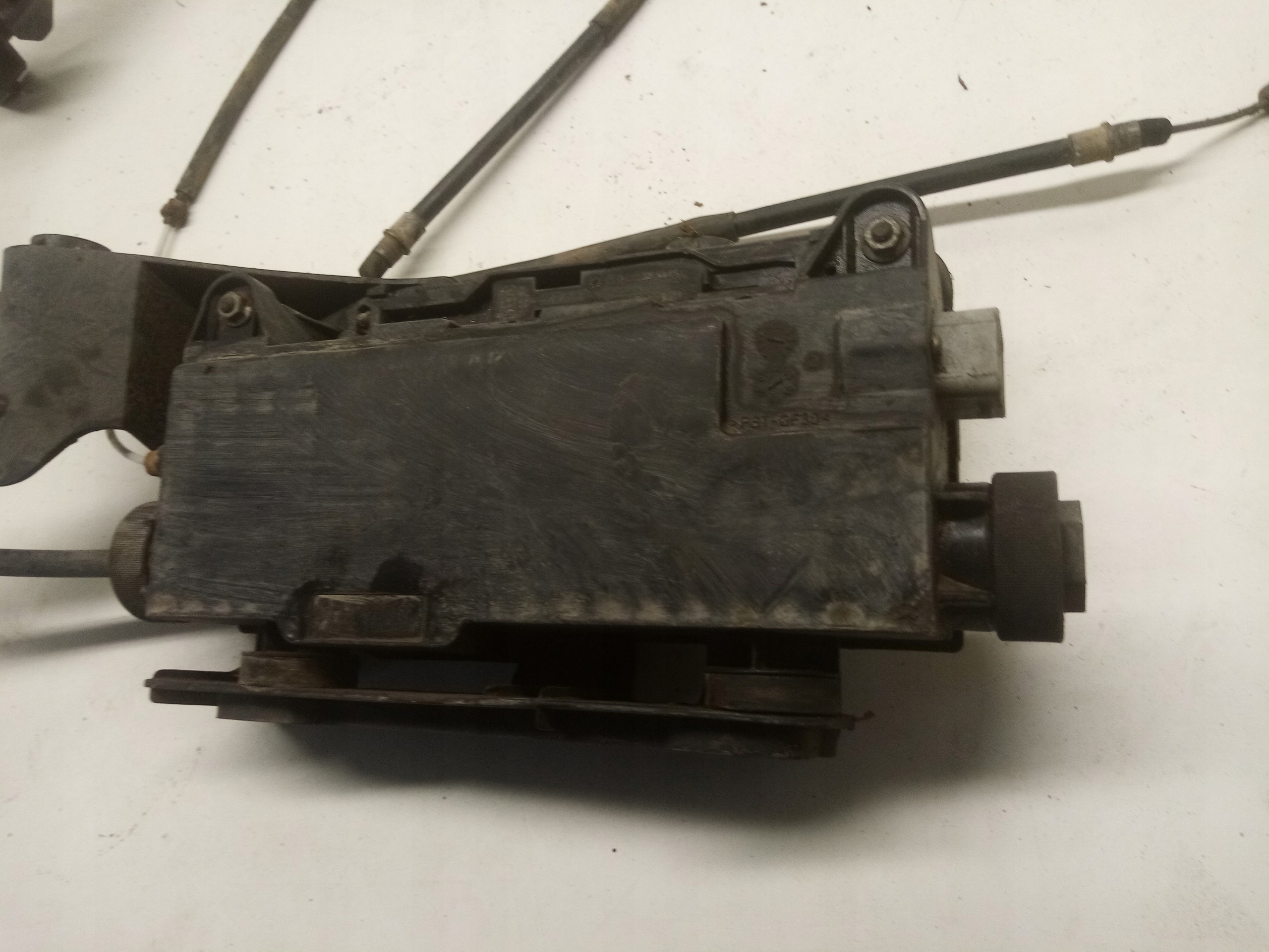 Frein à main électrique Renault Scenic II OEM 8200343471 image 3