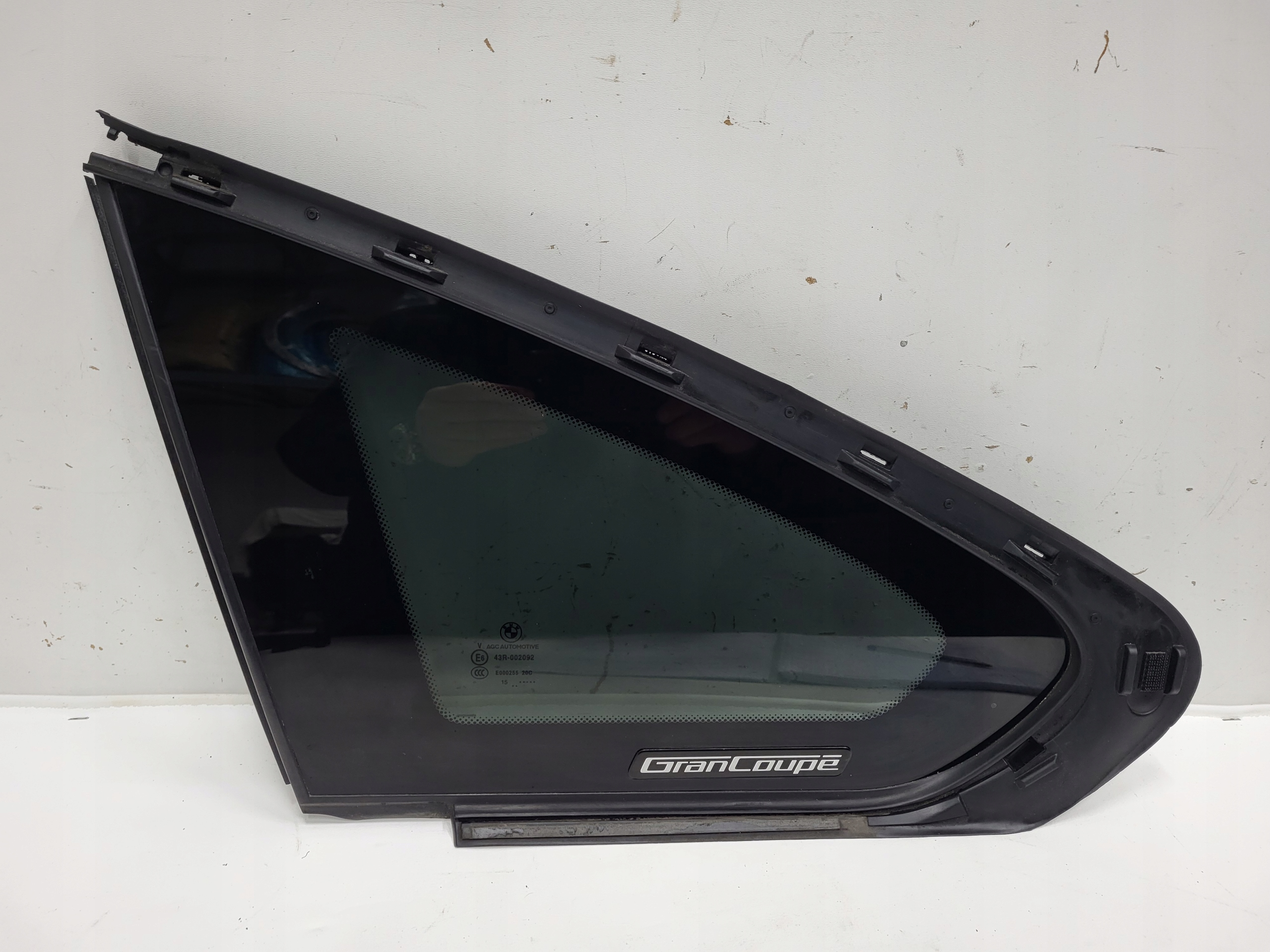 Vidro triangular esquerdo traseiro OEM 8117-09 para BMW F36 image 2