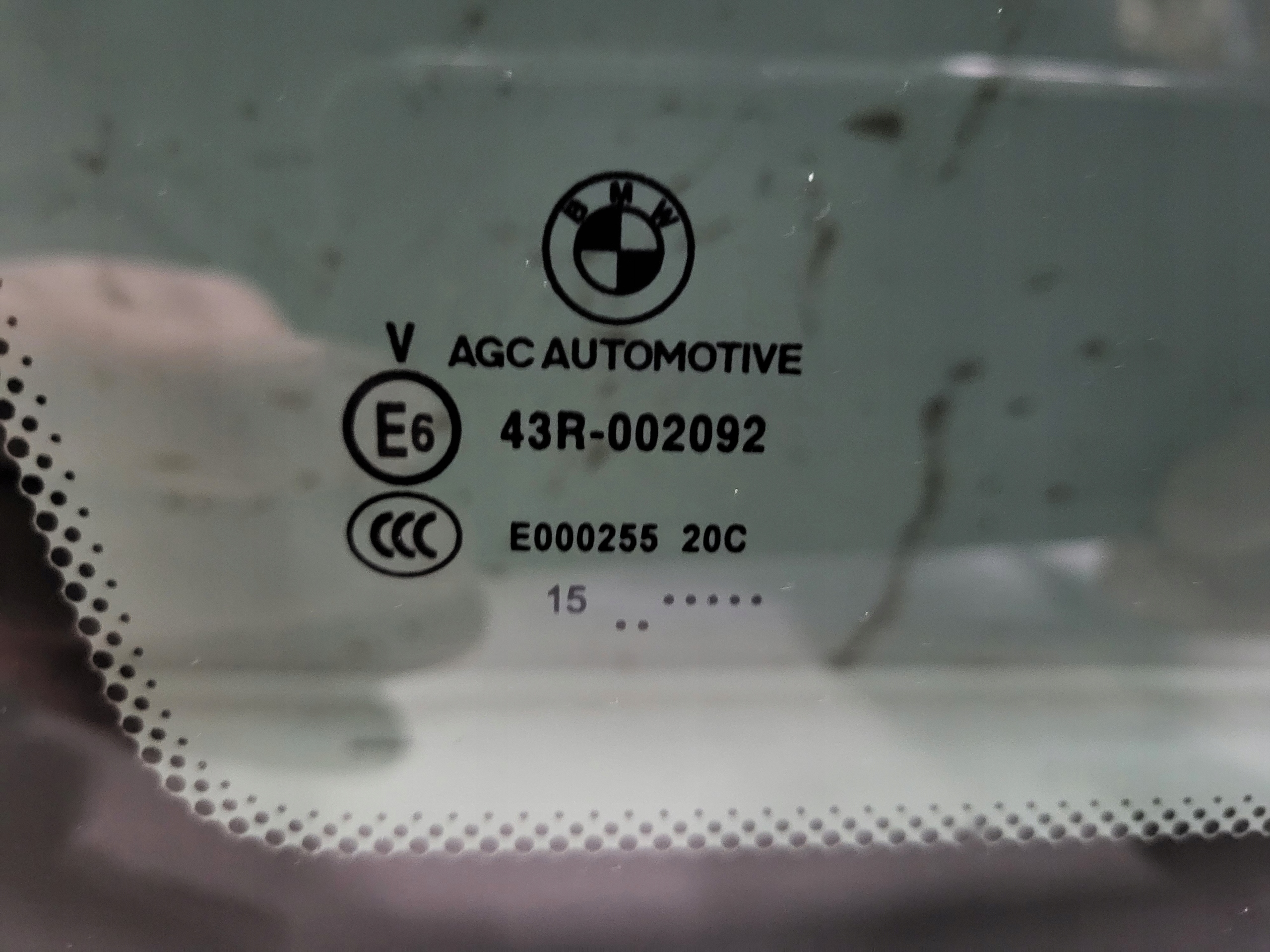 OEM 8117-09 Vasen takakolmio-ikkuna BMW F36:lle