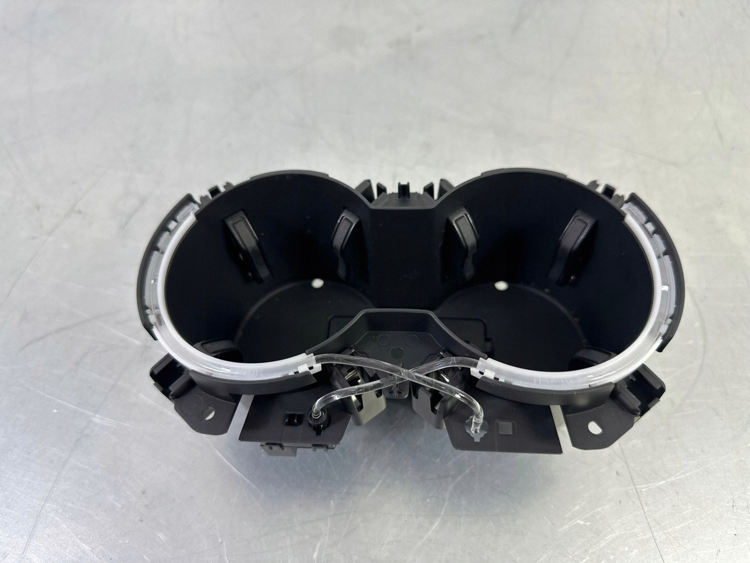 OEM 8W0862533A Etumukiteline Audi A4/S4 B9:lle