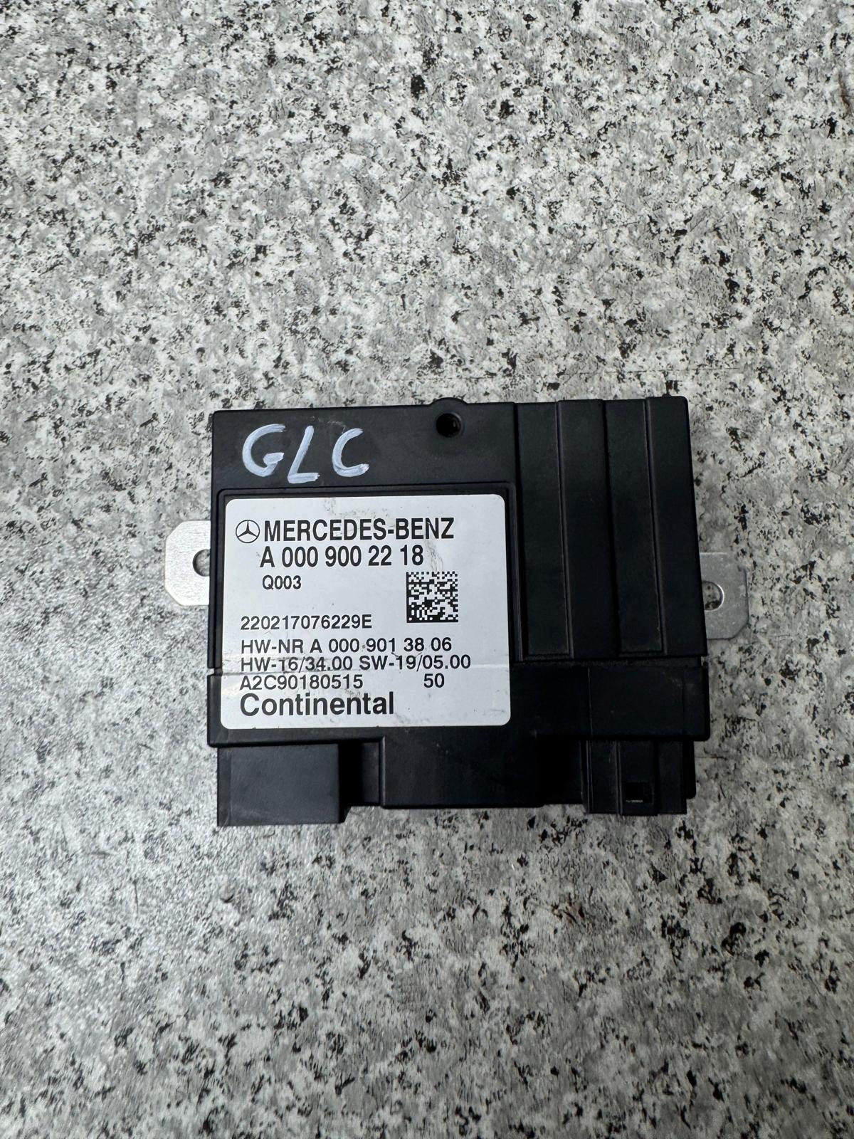 Module Commande Pompe Carburant OEM A0009002218 Mercedes image 2