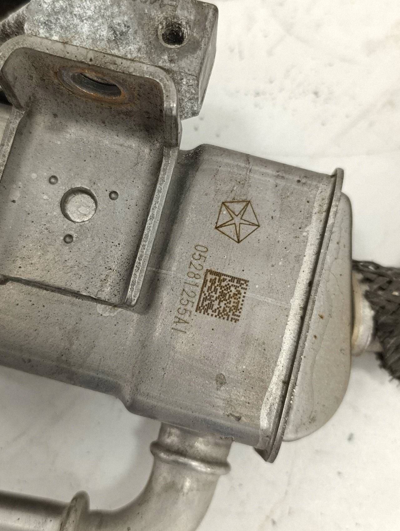 Arrefecedor EGR Dodge Challenger OEM 05281255AI image 5