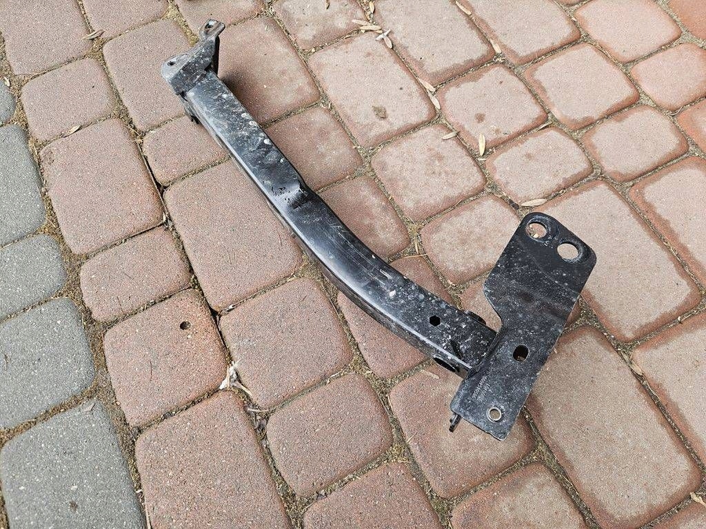 Vasen lokasuoja OEM 9850454680 Opel Frontera C:lle