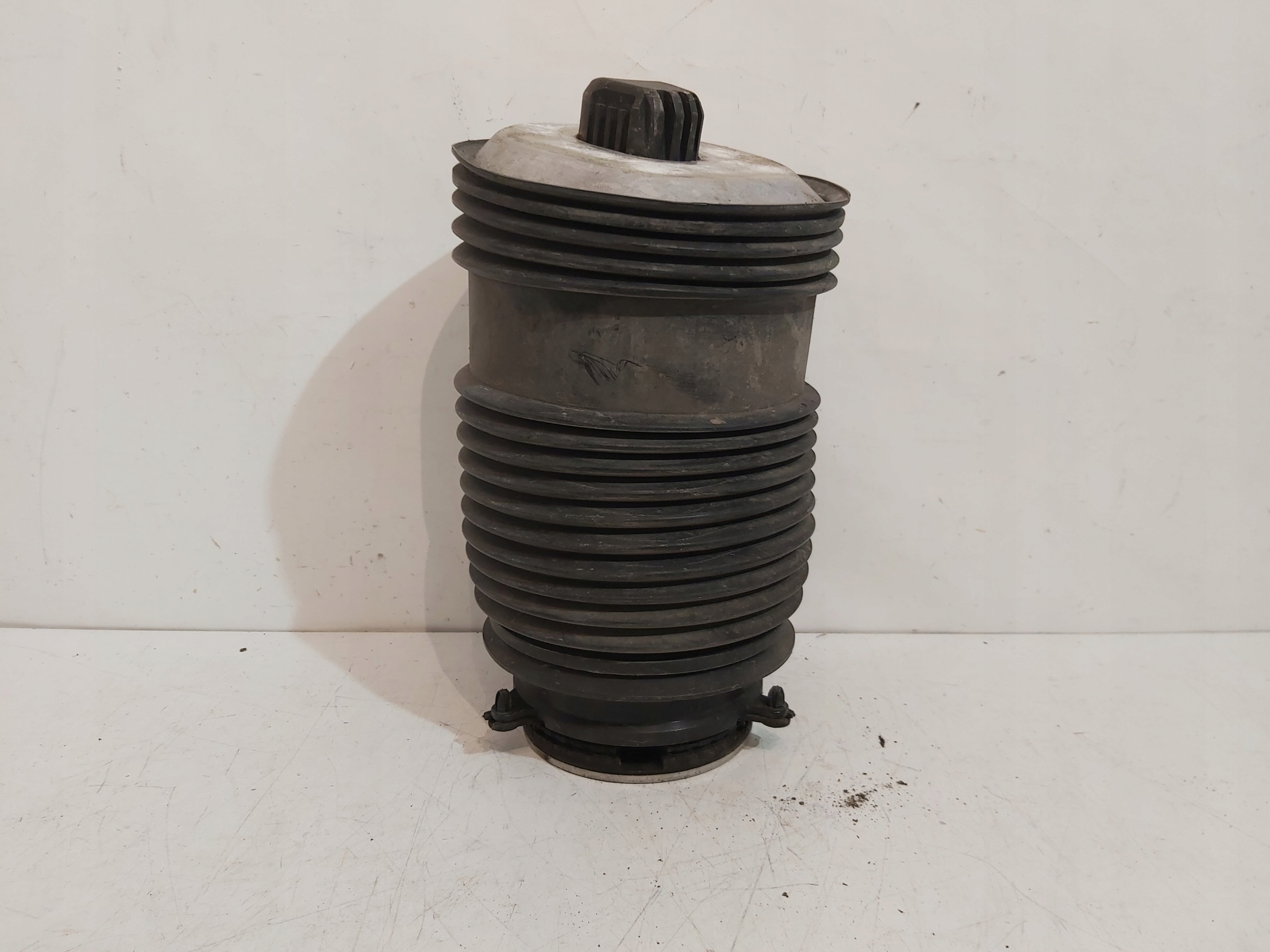 Mercedes W205 Achter Rechter Veer OEM A2053200825 image 2