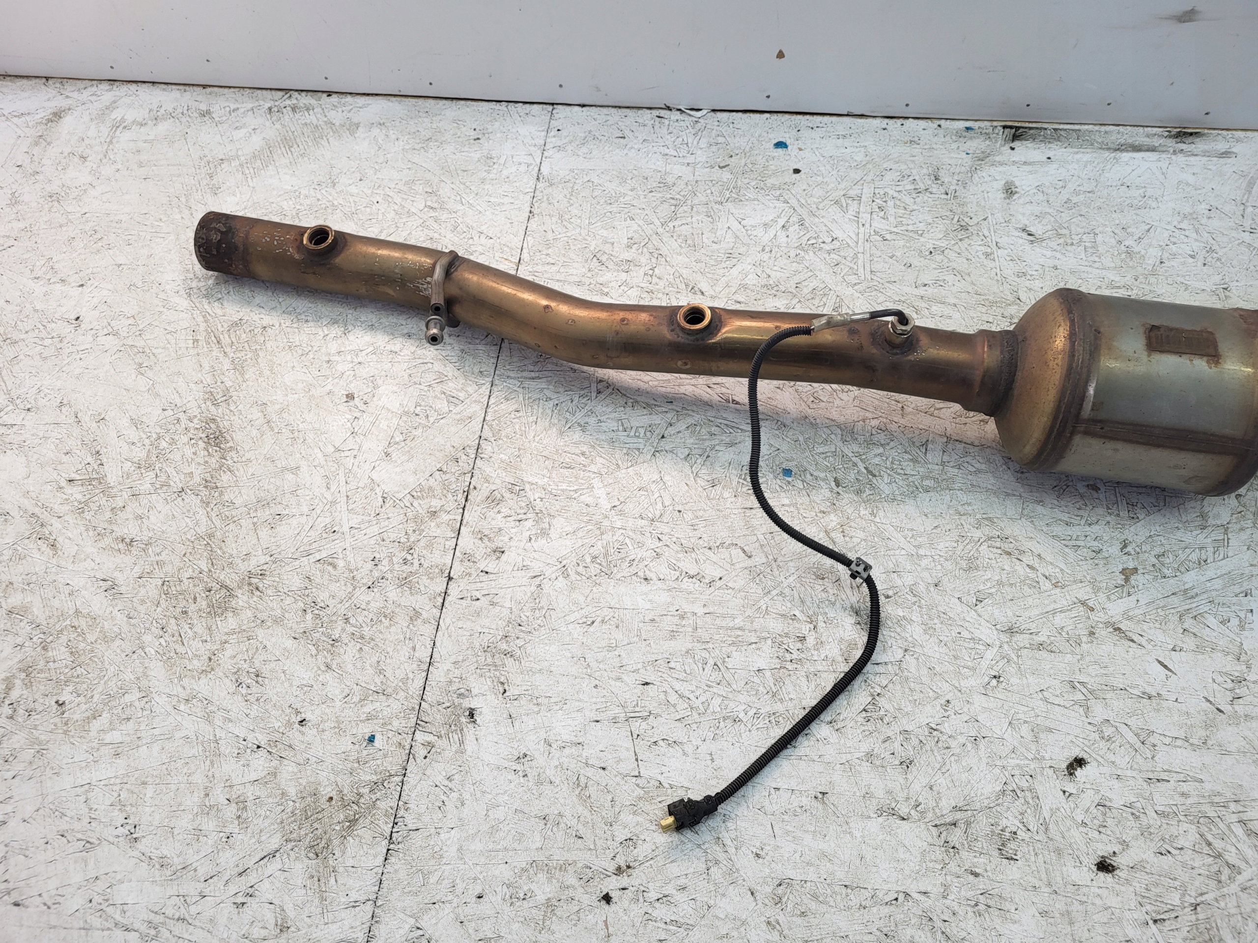 DPF-katalysator & Demper OEM A4474907400 A4474911100 image 3