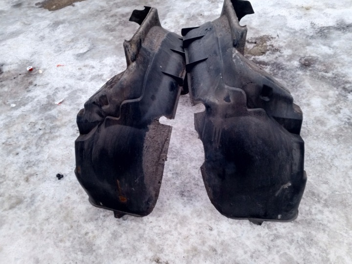 Lokasuojat kompletit alkuperäiset Fiat Panda vasen oikea 46849140 46849139