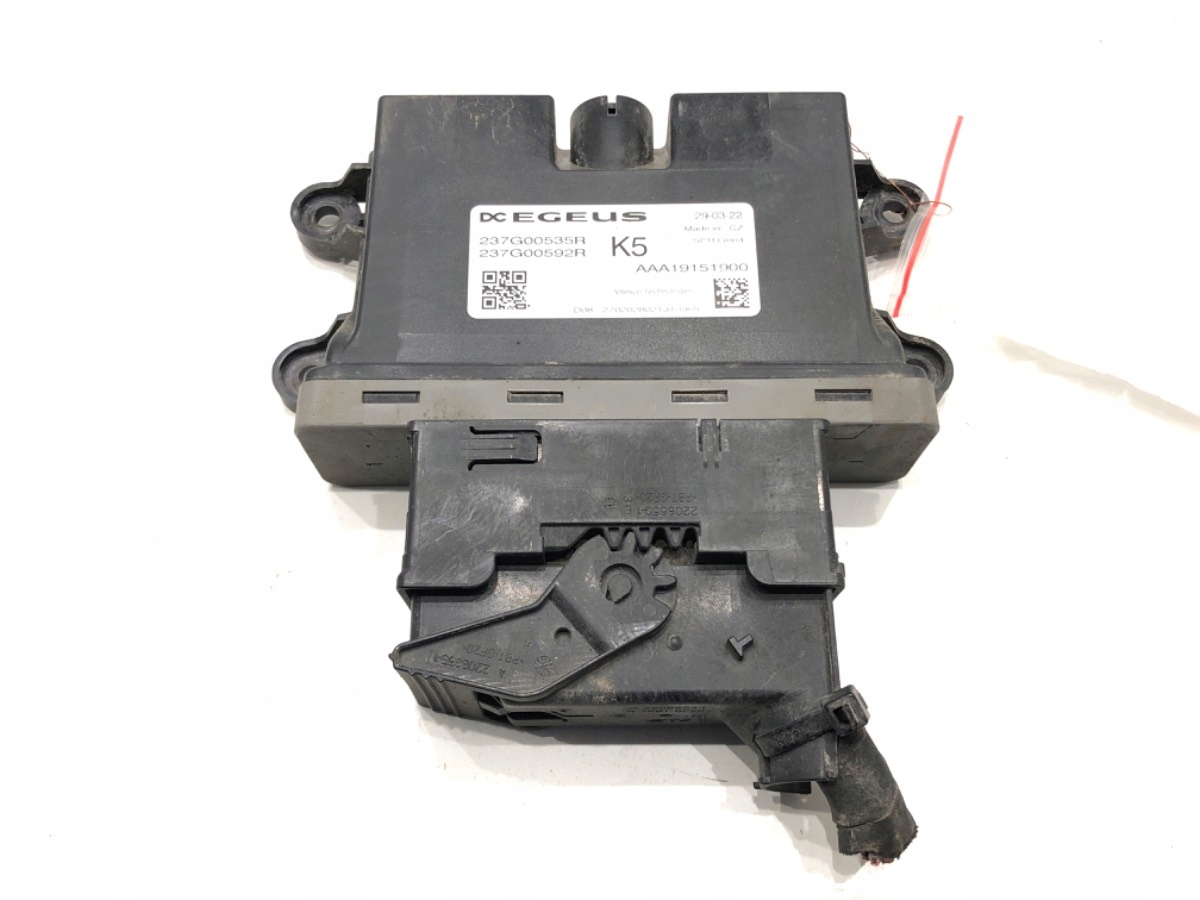 SCR-module Dacia Duster 237G00535R elektronische regeleenheid image 2