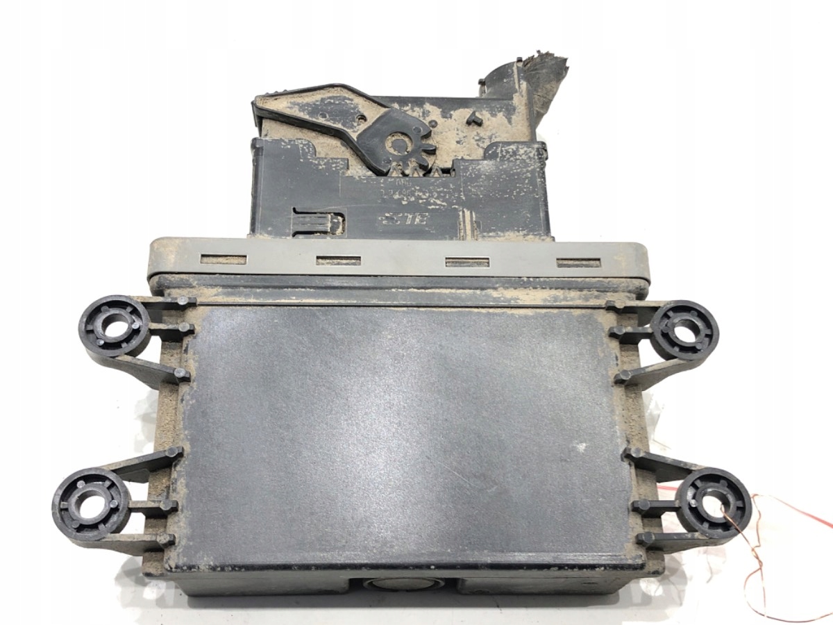 SCR-moduuli Dacia Duster 237G00535R - elektroninen ohjainyksikkö