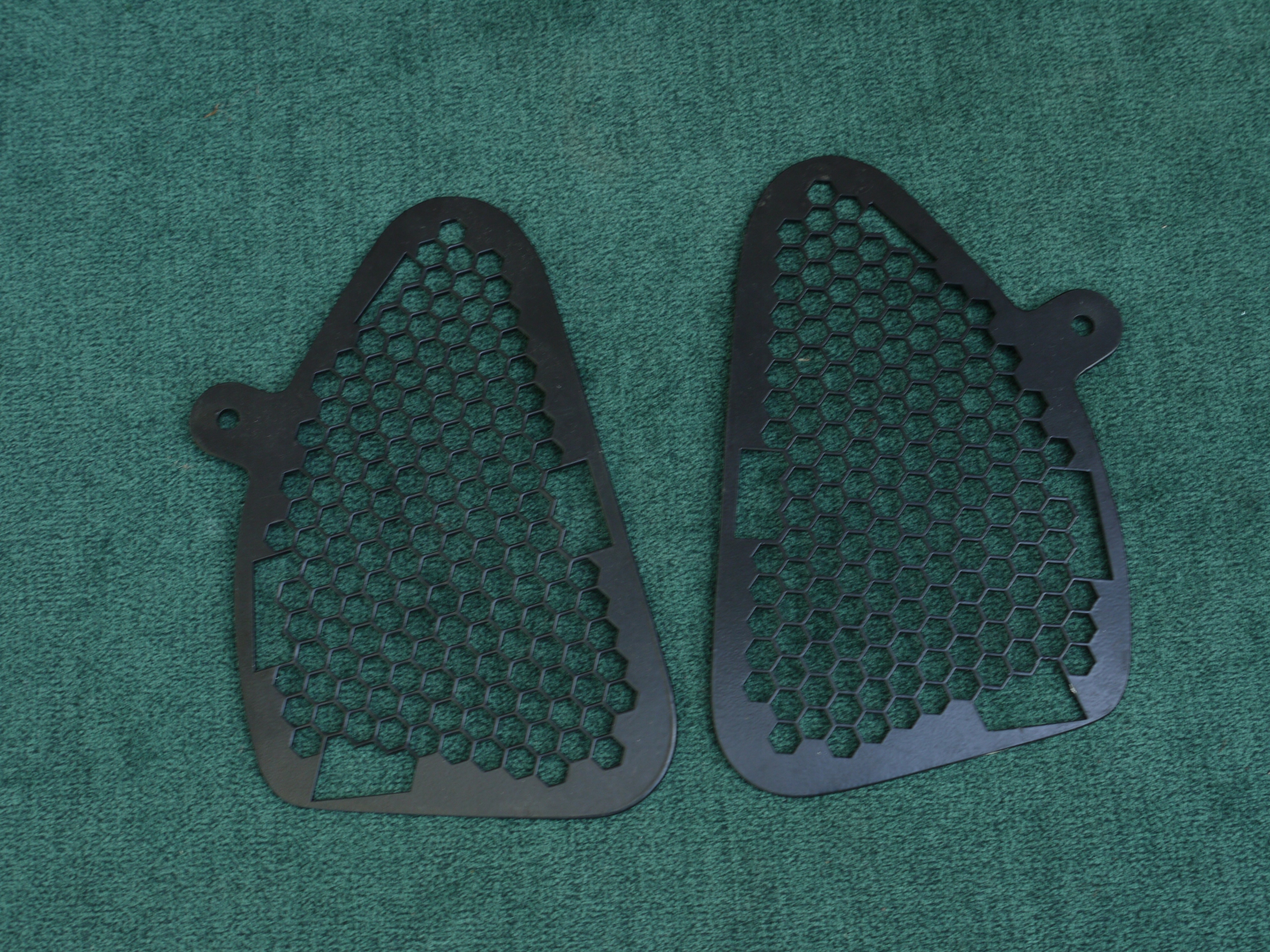 Aston Martin grillklämmor set OEM SSC-230430-01 image 2