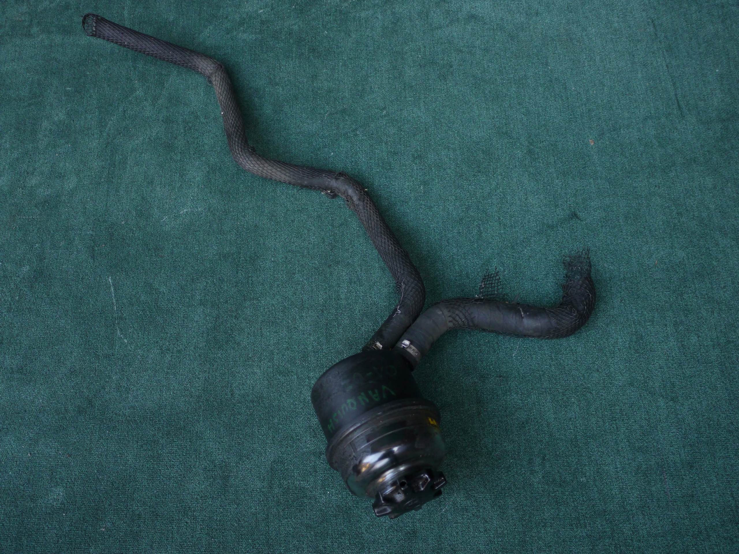 Behälter-Schlauch OEM 1R12-384568-AA SSC Aston Martin image 2