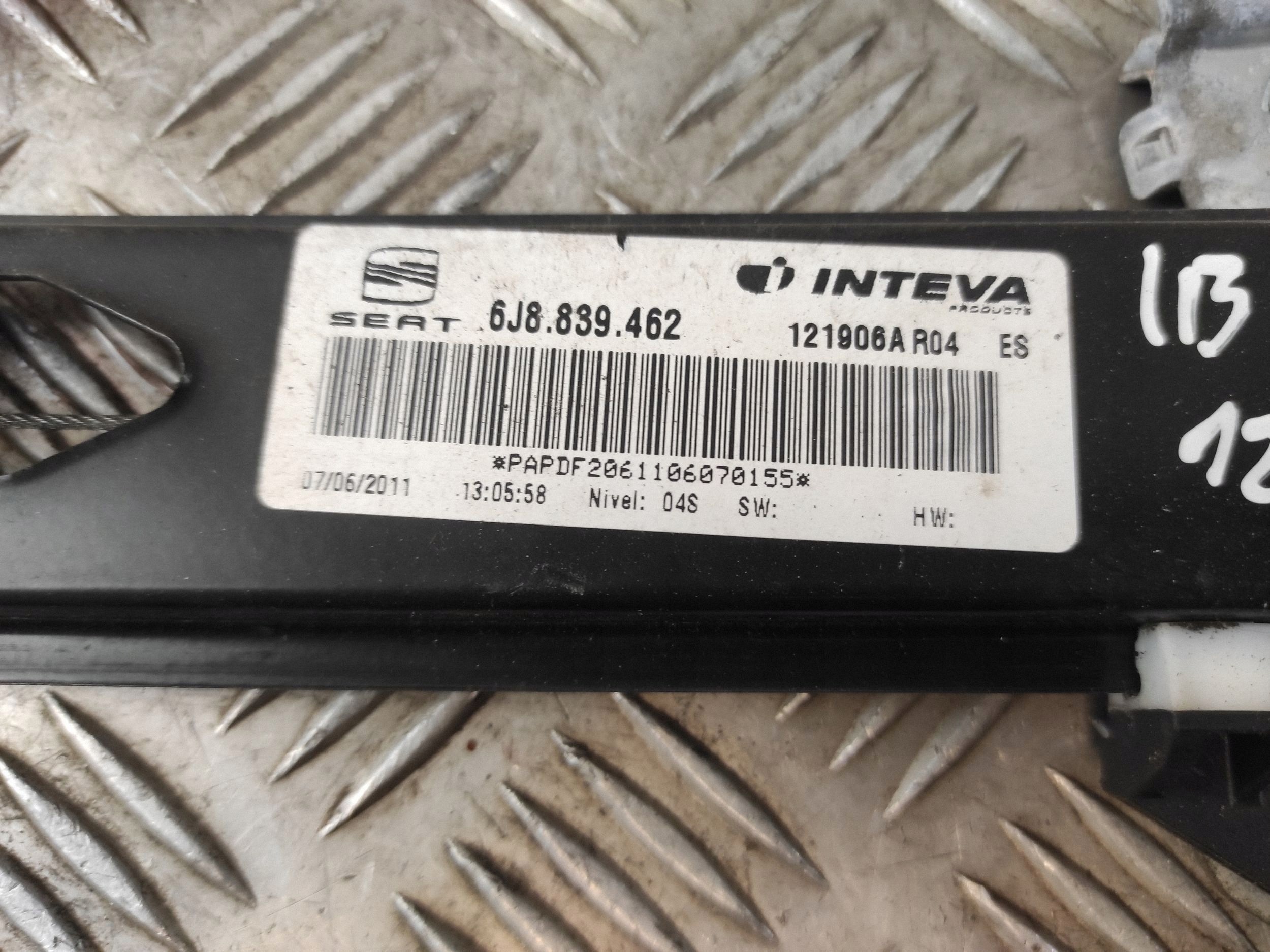 OEM 6J8839462 Höger bakrutslyft - Seat Ibiza image 4
