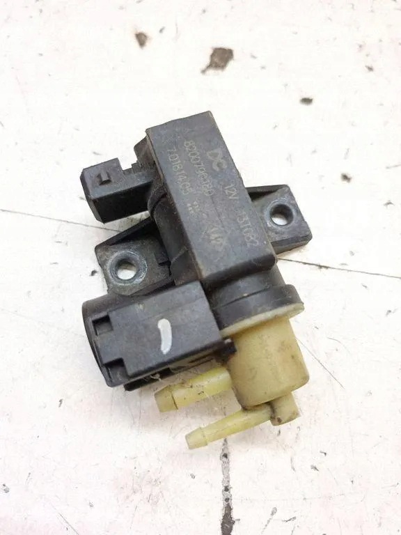 Válvula de vacío Nissan OEM 8200790180 para X-Trail T32 image 2