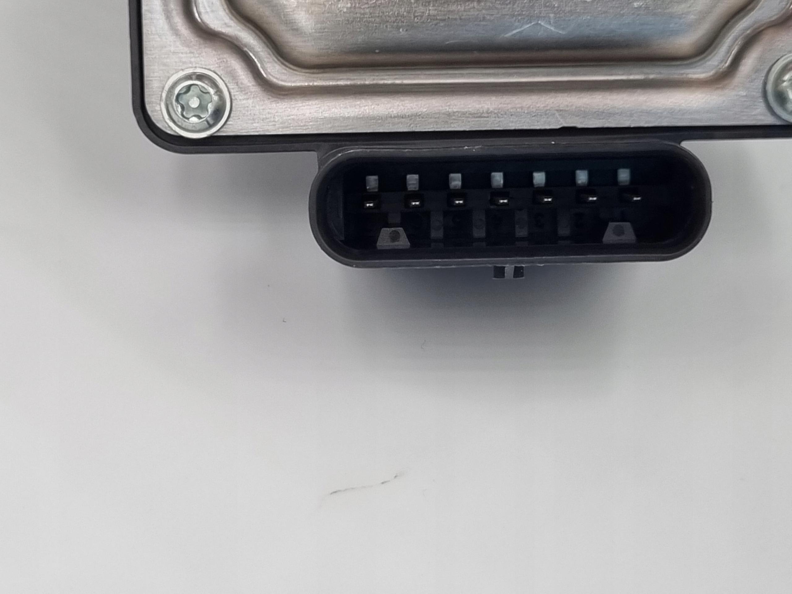 Sensor velocidade Volkswagen OEM 2Q0907561E - Usado image 4