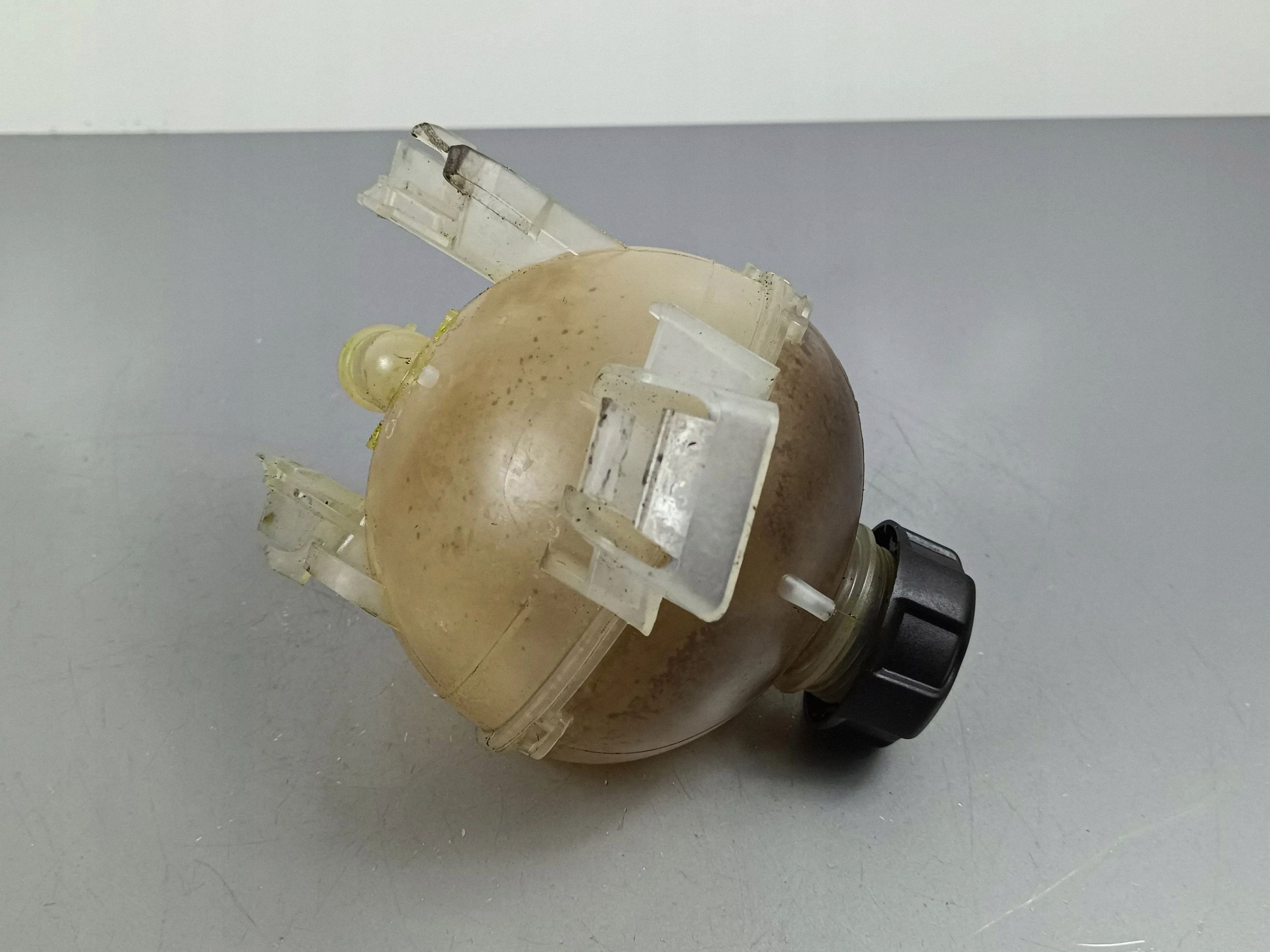 Uitzettingsvatdop DS 7 Crossback OEM 9678514680 image 4
