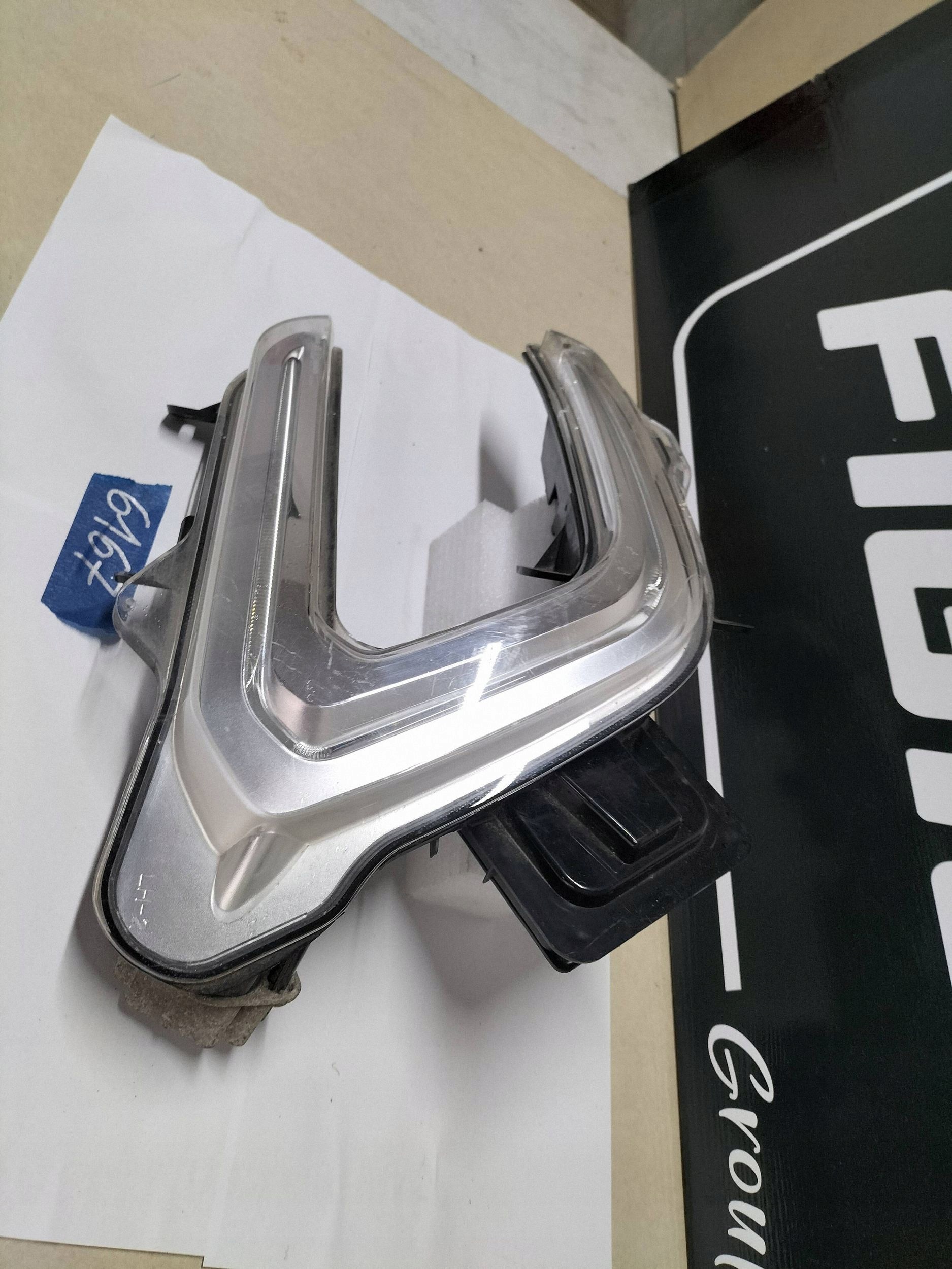 Farol LED DRL Esquerdo OEM 266055303R Renault Captur image 3