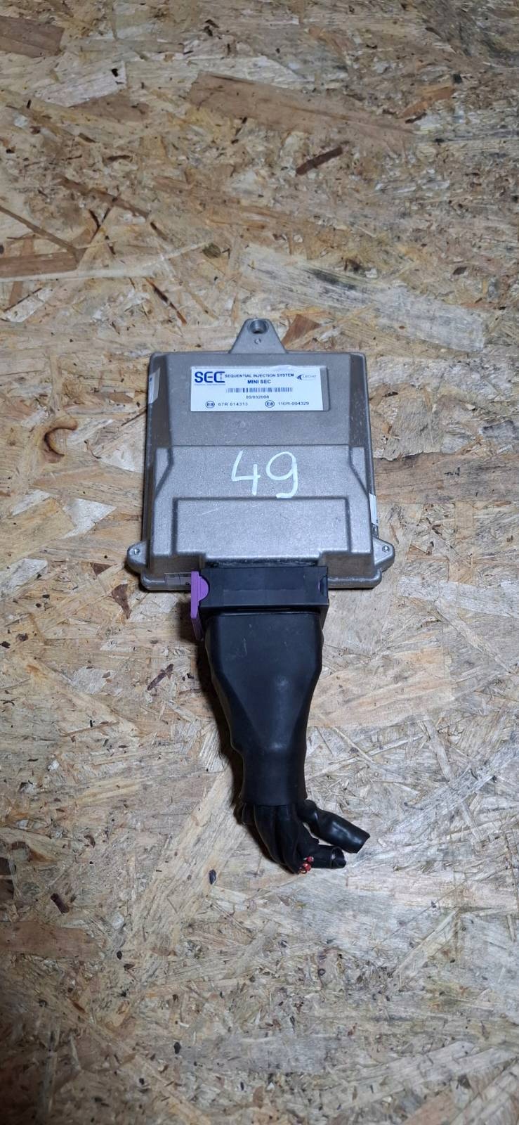Peça AG CZECH usada OEM 67R-014313 image 2