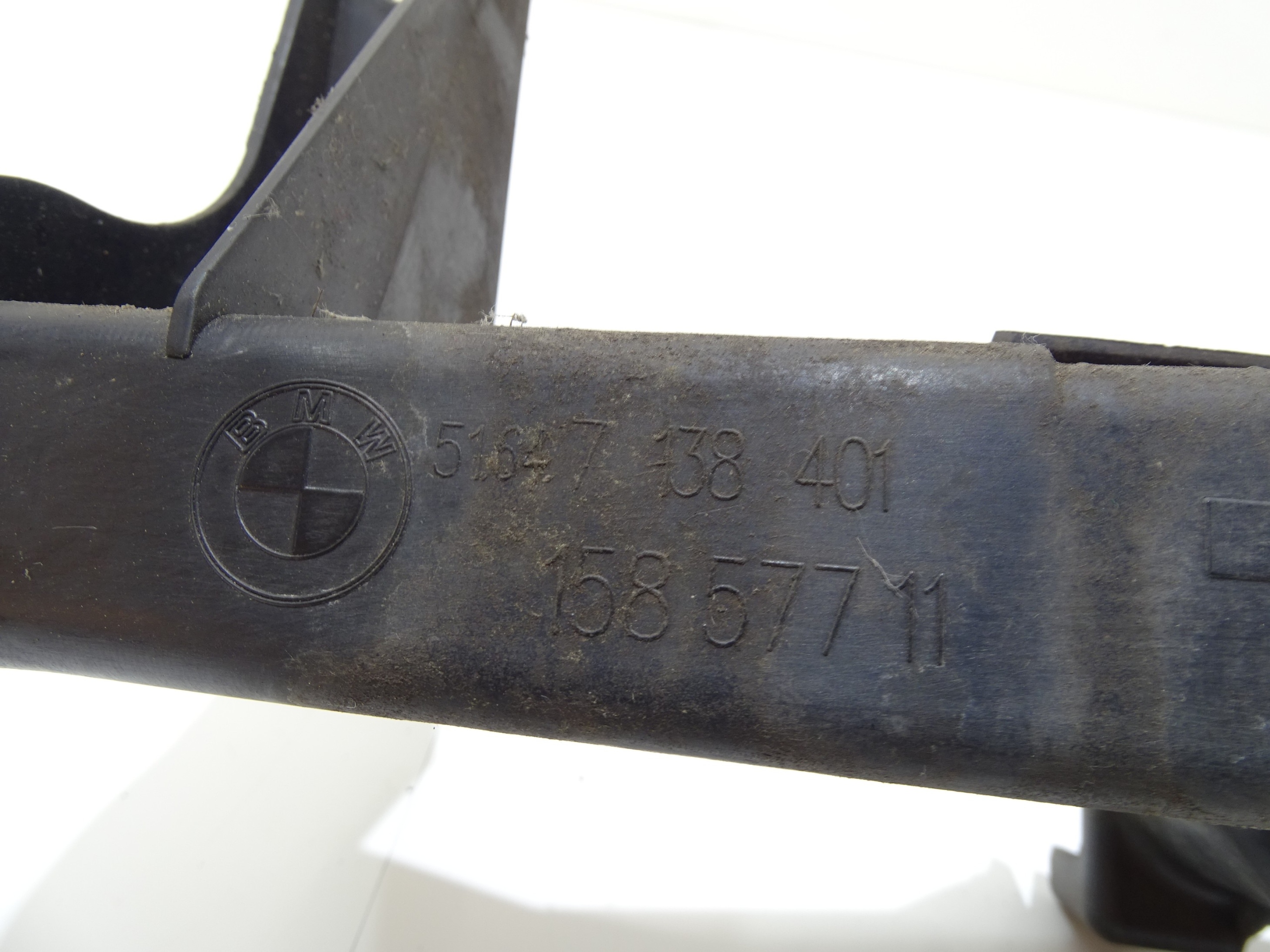 Pièce BMW 3 E90/E91 OEM 7138401 d'occasion image 4