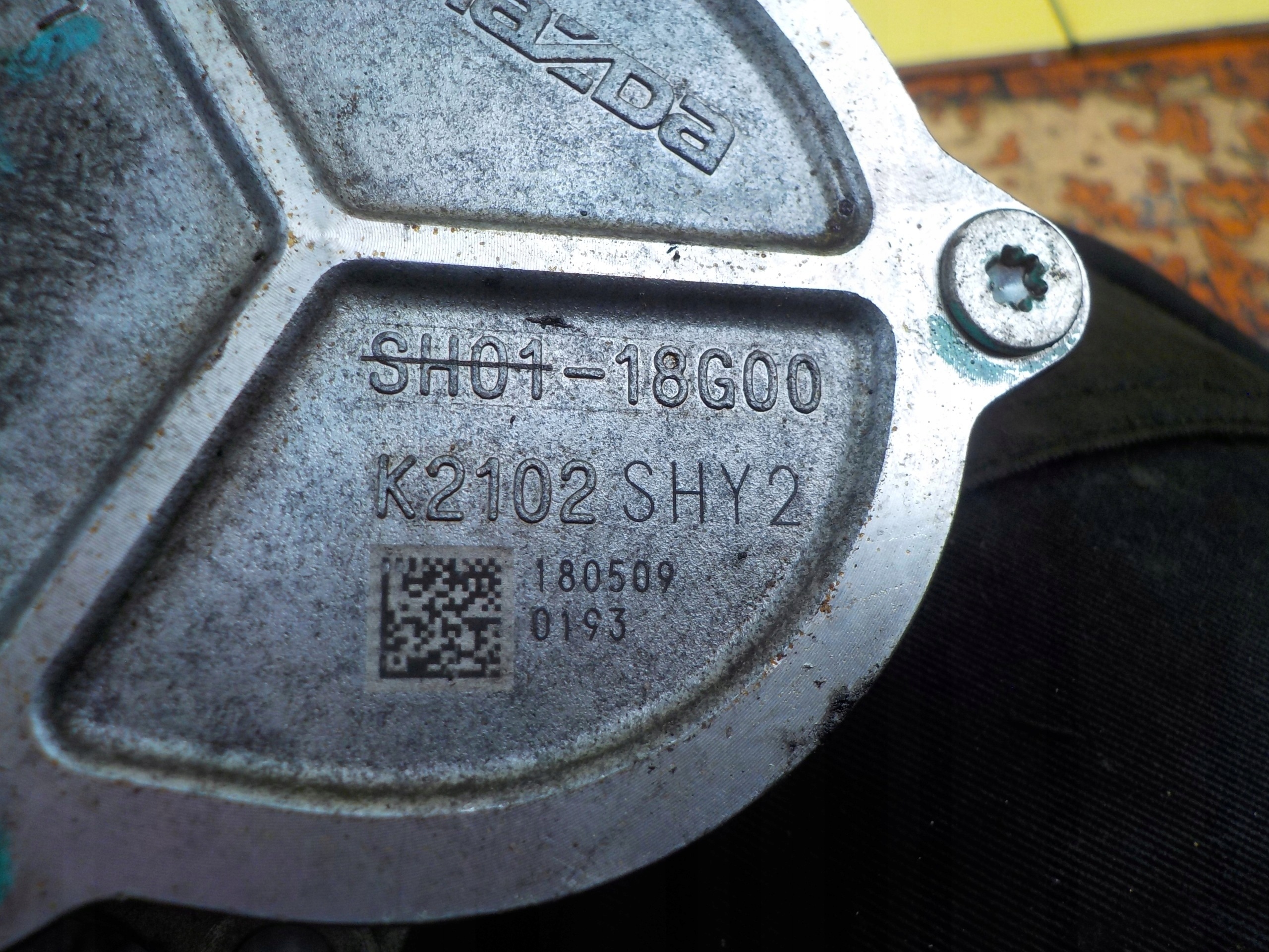 Pompe à vide Mazda 2.2 D OEM SH01-18G00 image 5
