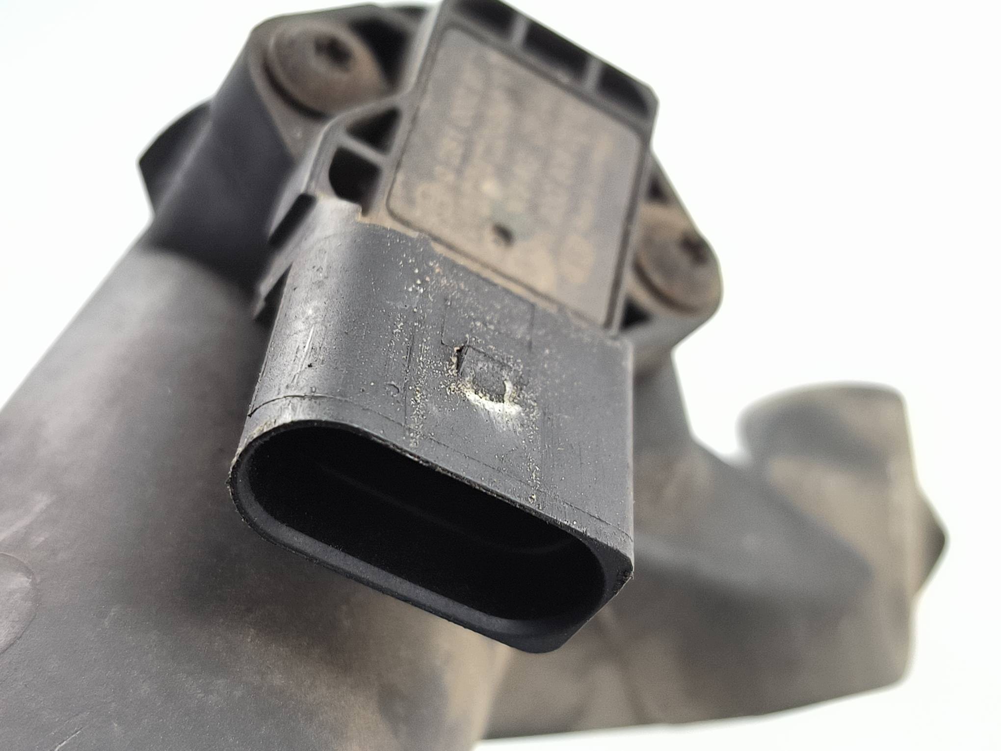 Gebrauchtes Turborohr OEM 1K0145770AE für VW Tiguan image 5