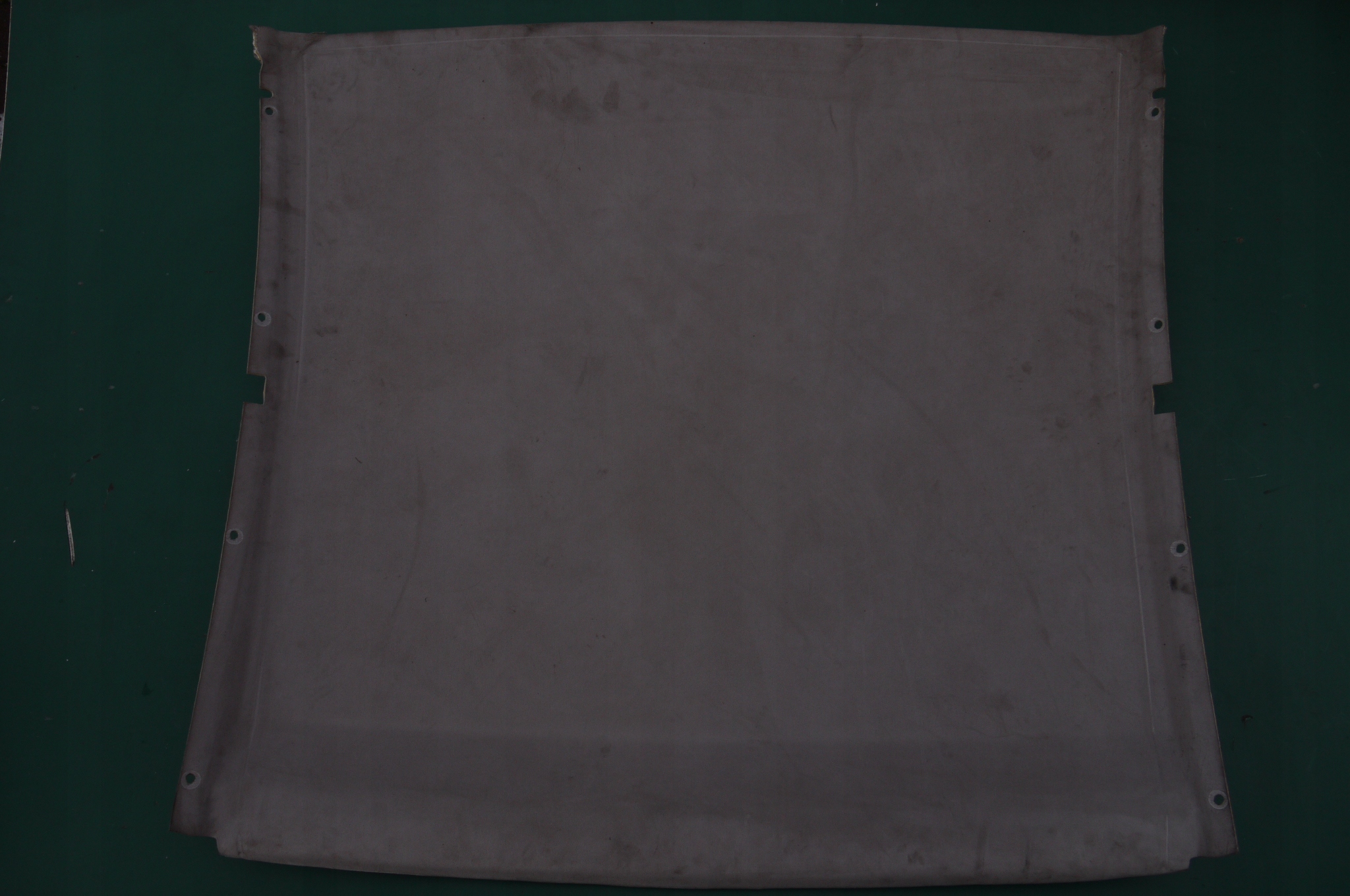 Pieza Aston Martin BD33-51916-BAW usada OEM image 2