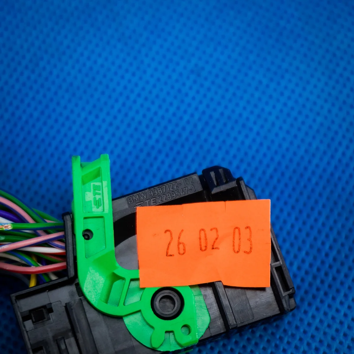 Conector BMW 61139387122 9387122 Usado image 3