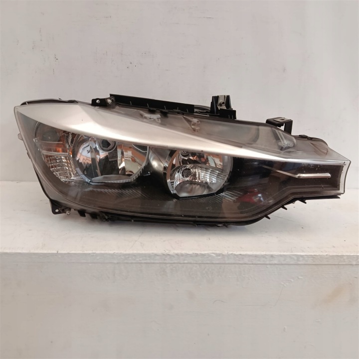 Right Front Headlight BMW F30 F31 Standard 7259524