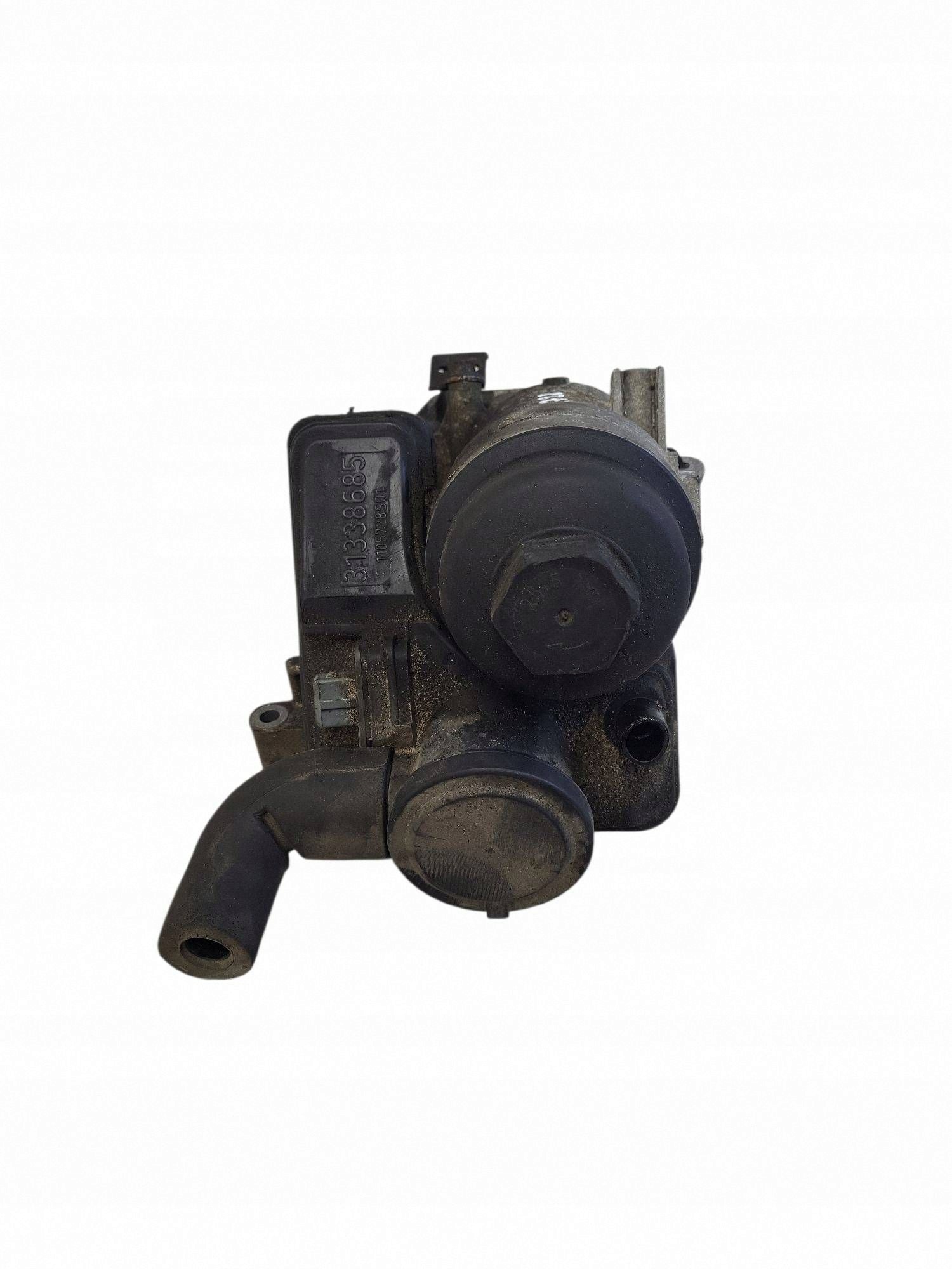 Separador de óleo Volvo OEM 31338685 - Peça OE usada image 2