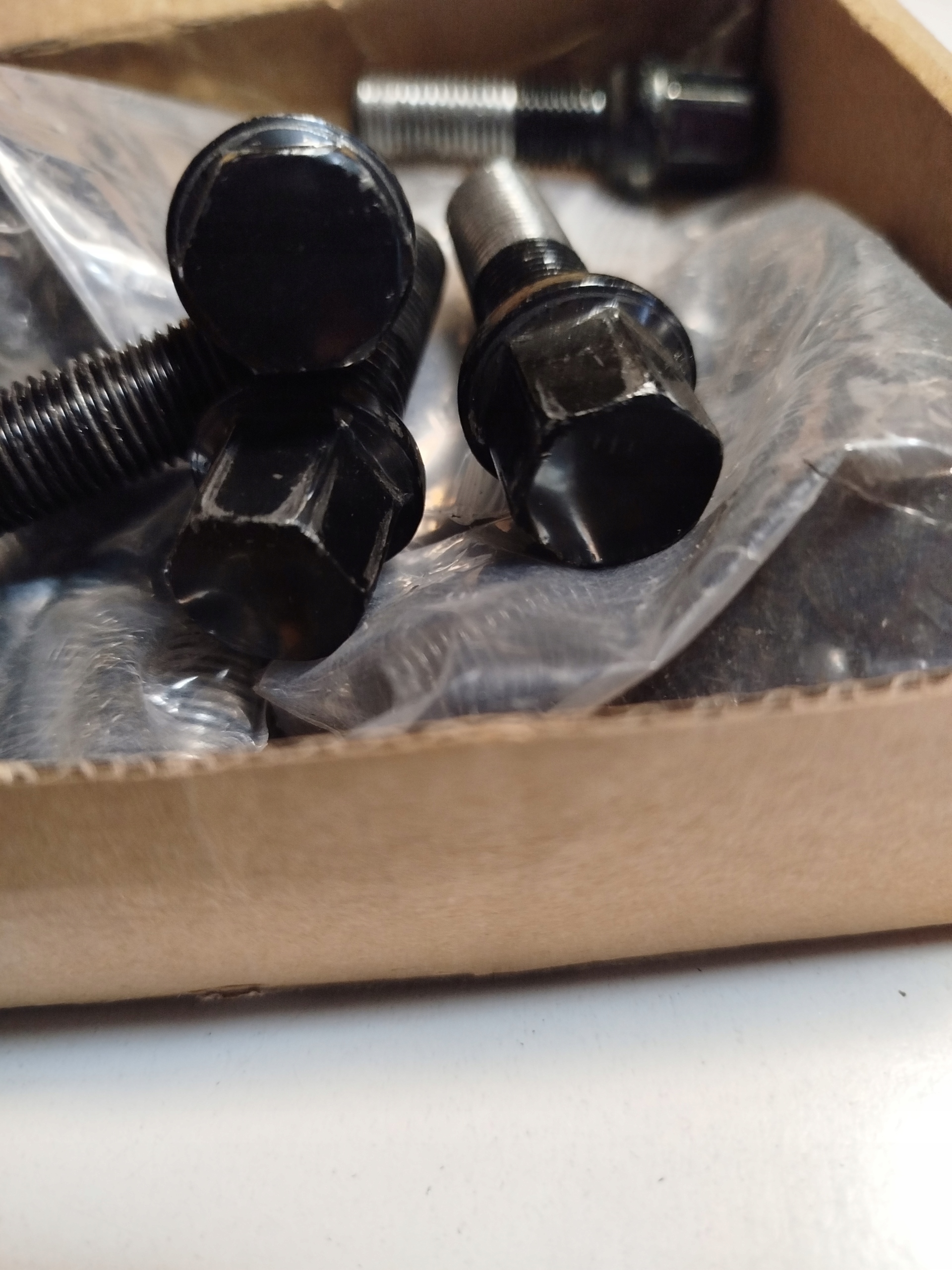 OEM b0d9gfxxn6 20 Parafusos M14x1.5x40mm image 4