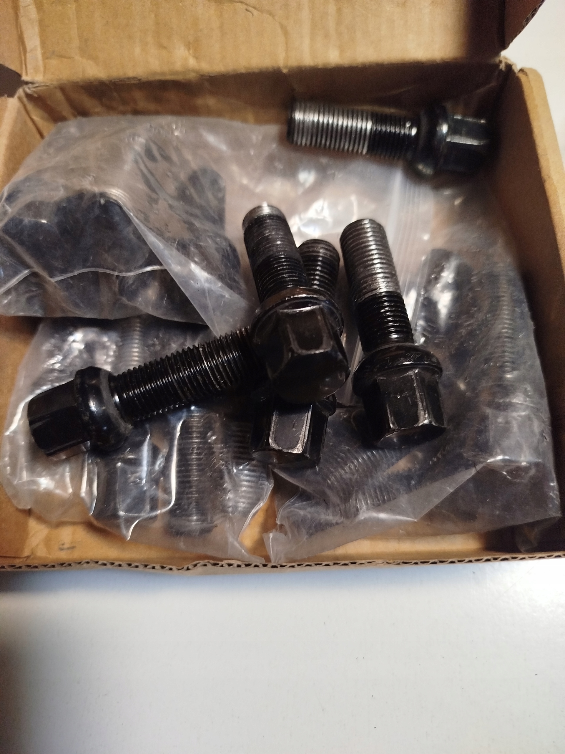 OEM b0d9gfxxn6 20 Parafusos M14x1.5x40mm image 5