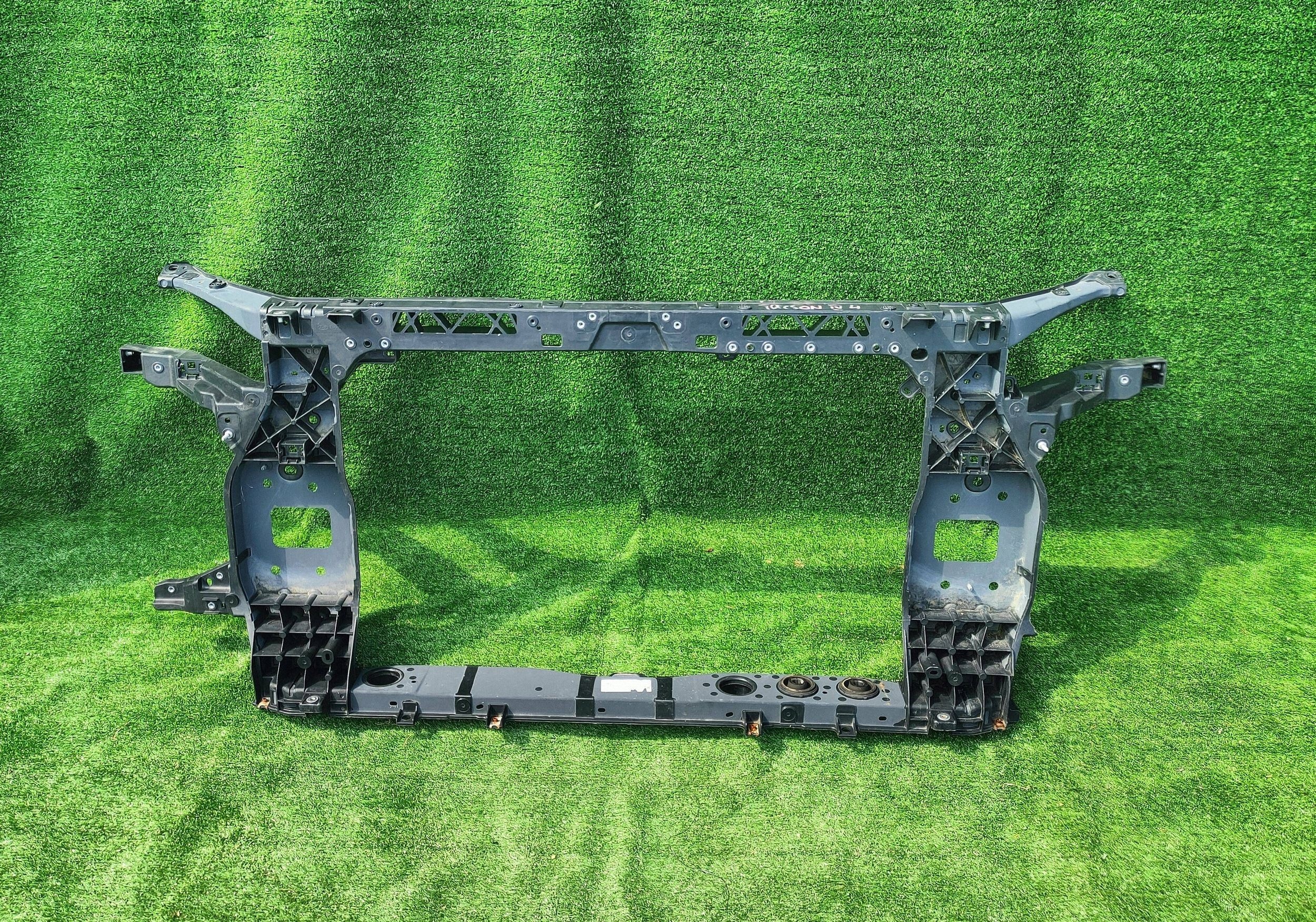 Hyundai OEM 64101N7000 Front Seat Belt Reinforcement