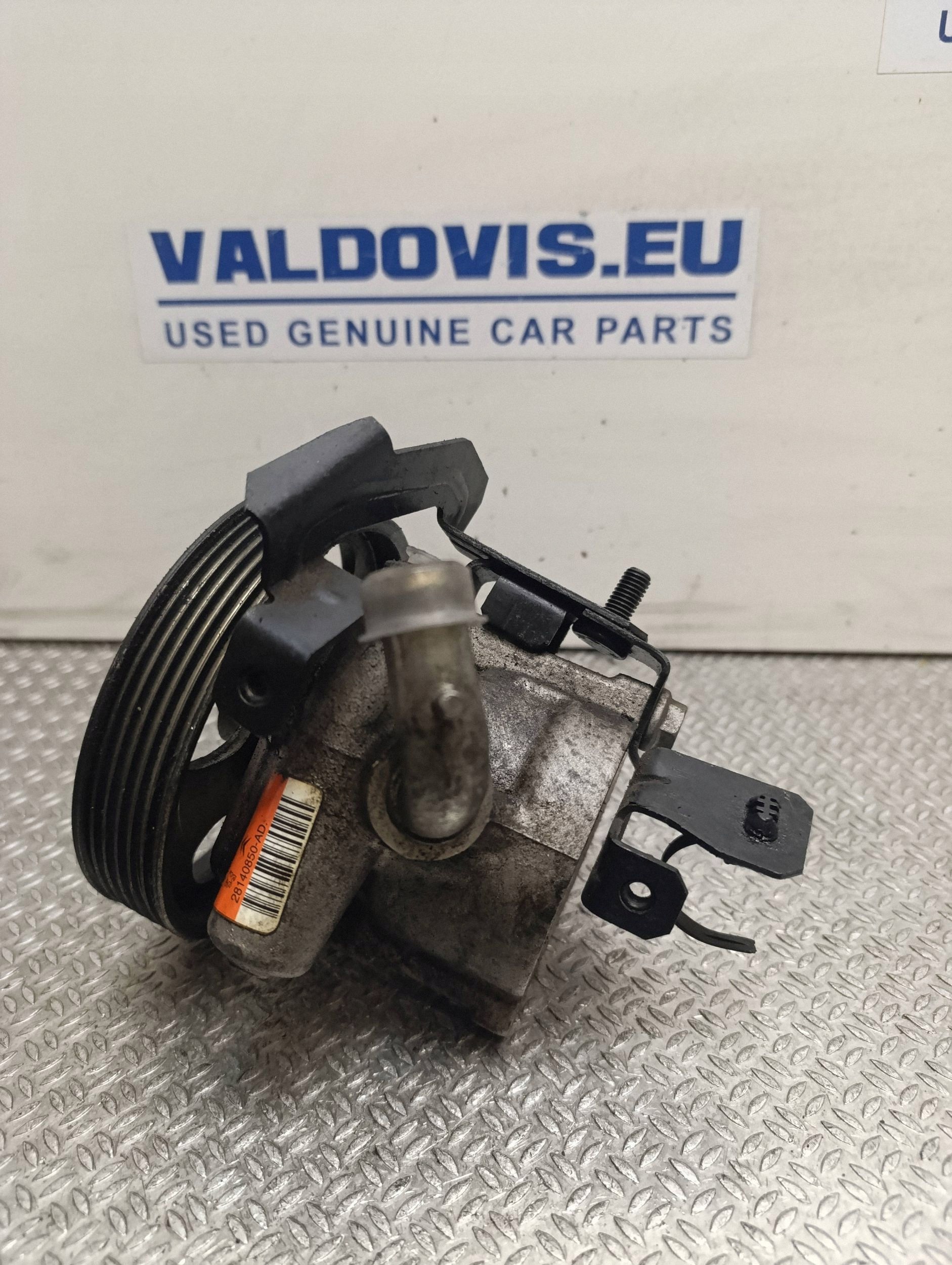 Pompe de direction assistée PEUGEOT 1.4 HDI OEM 1401419280 image 3