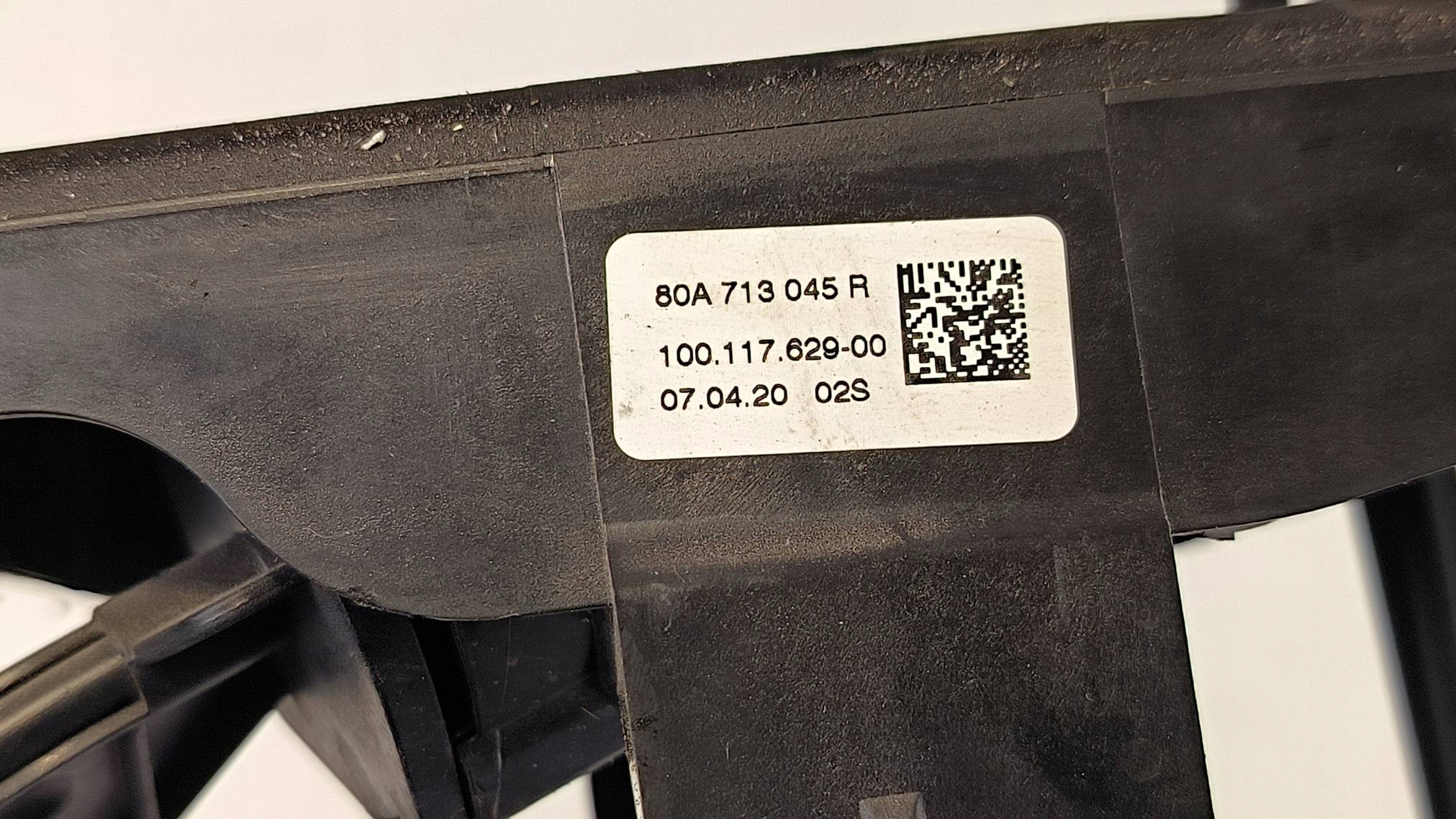 OEM 80A713045R Audi Q5 Vaihteenvaihtolinkki