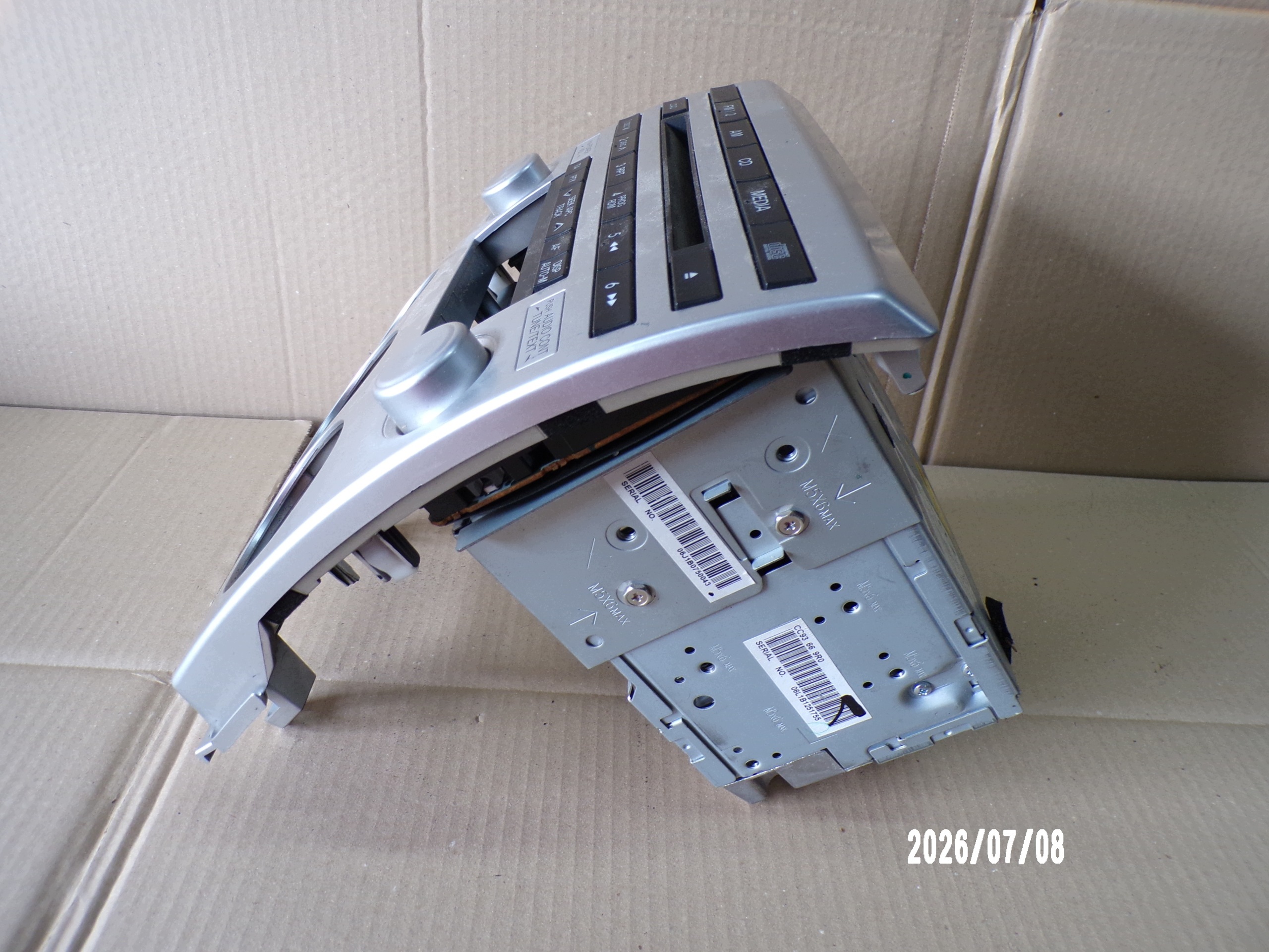 Radio Mazda 5 OEM 14792086 - État d'occasion image 7