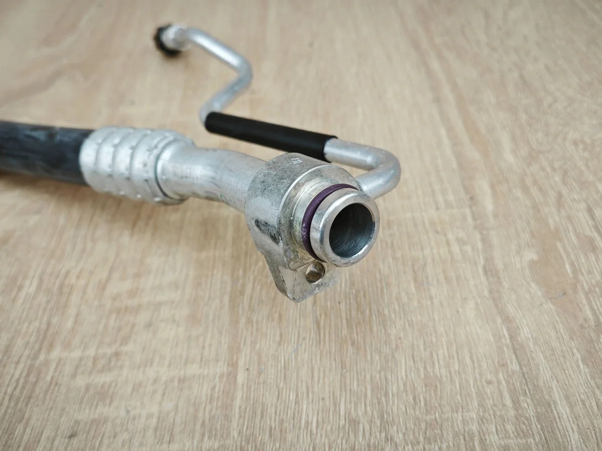 Klimaanlagen Schlauch Audi A4 B9 A5 F5 2.0 TFSI image 3