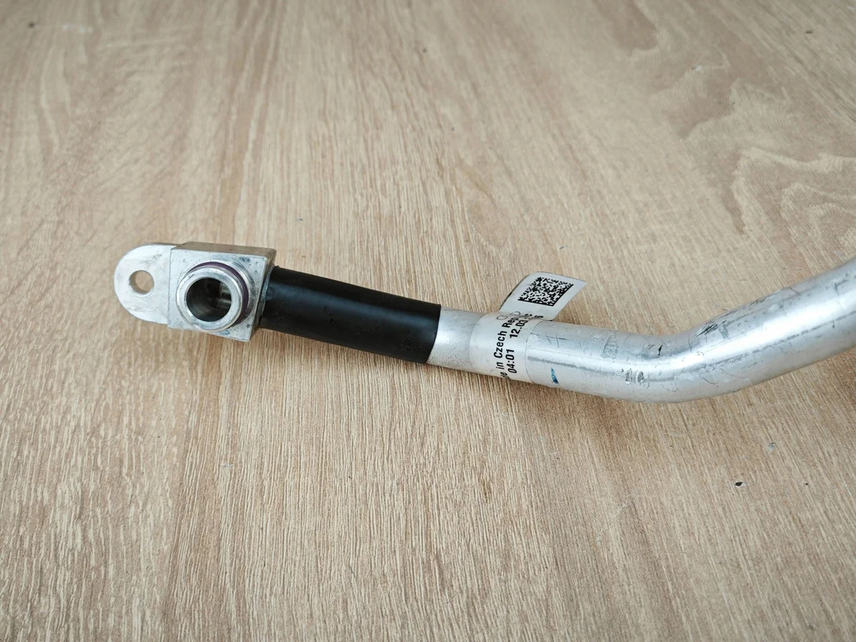 Klimaanlagen Schlauch Audi A4 B9 A5 F5 2.0 TFSI image 4