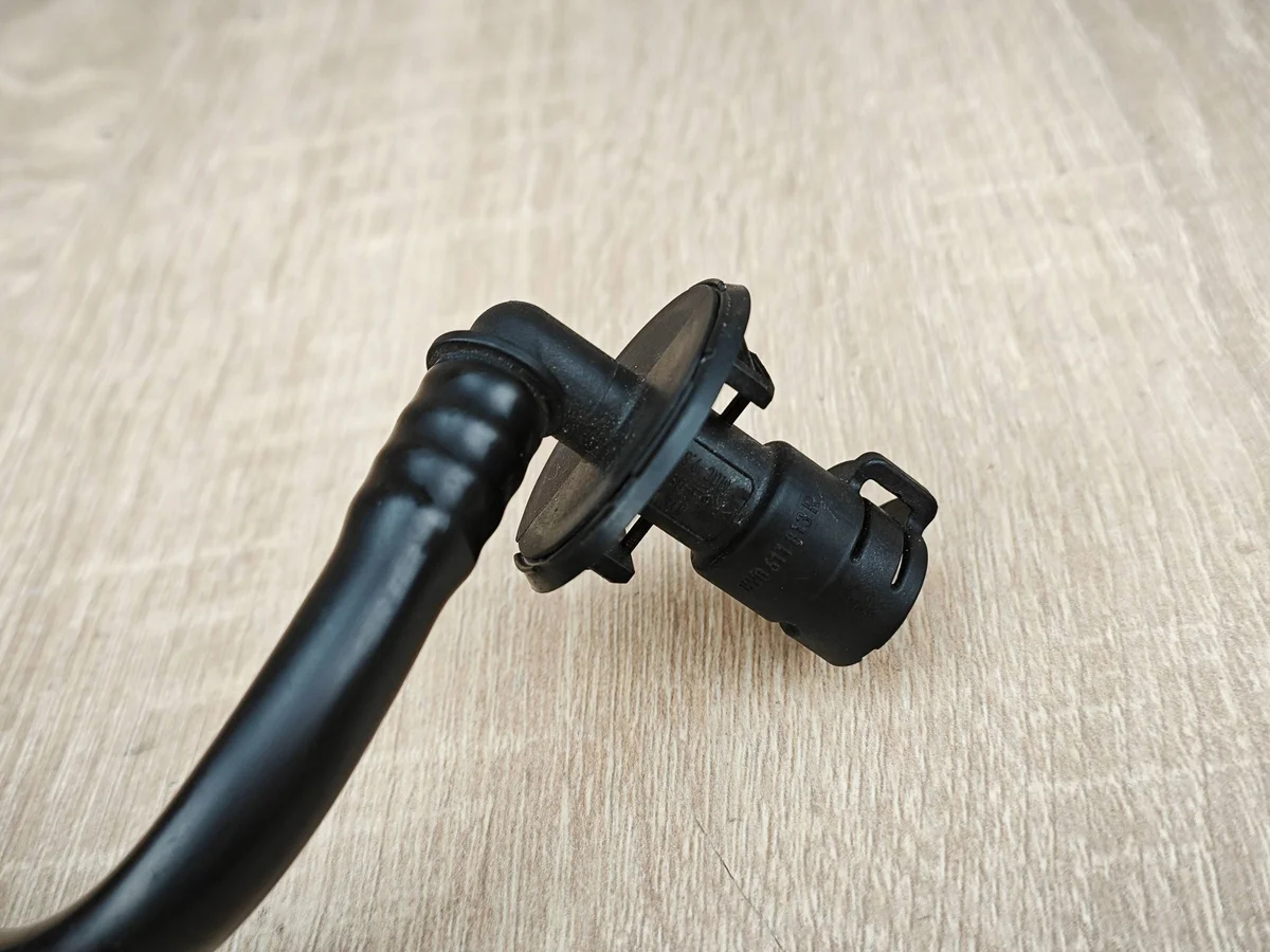 Unterdruckschlauch Servo Audi A4 B9 A5 F5 8W1611931N image 3