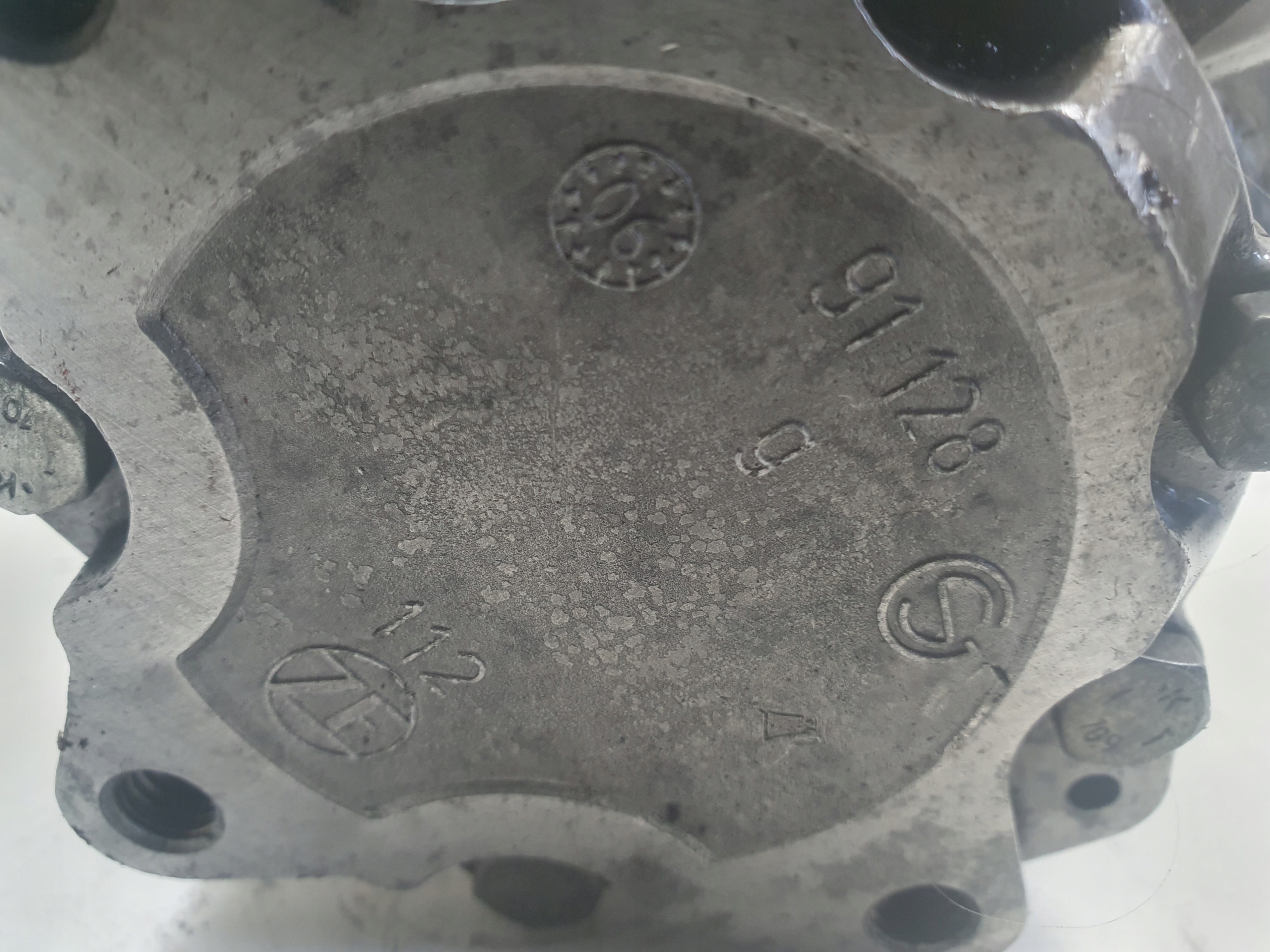 Poulie de pompe direction BMW 7790453 M47N2
