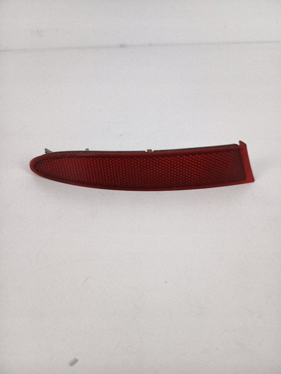 BMW F25 takapuskurin heijastin OEM 7217315