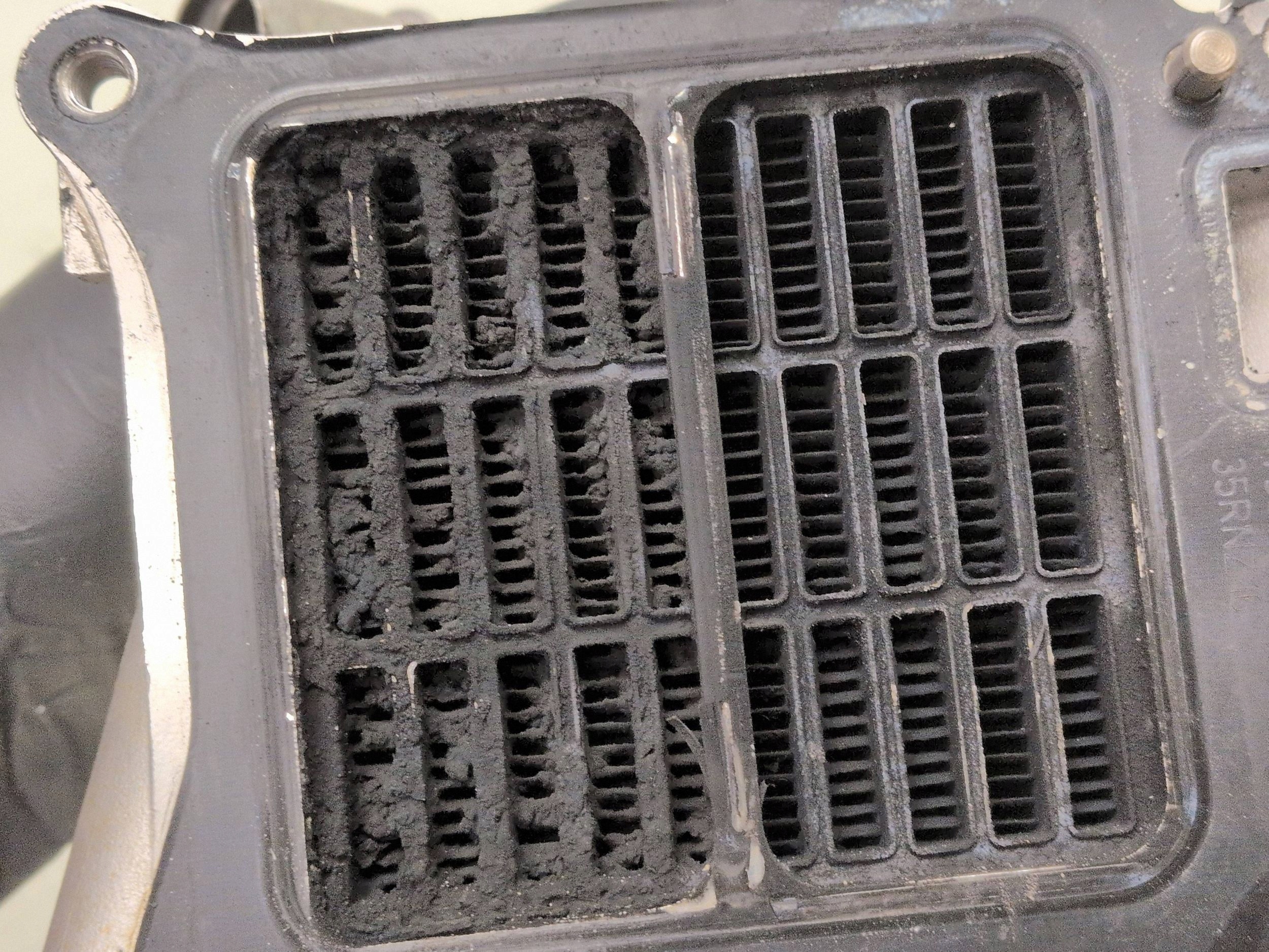 Refroidisseur EGR Volvo V40 2.0D OEM 31422315 image 4