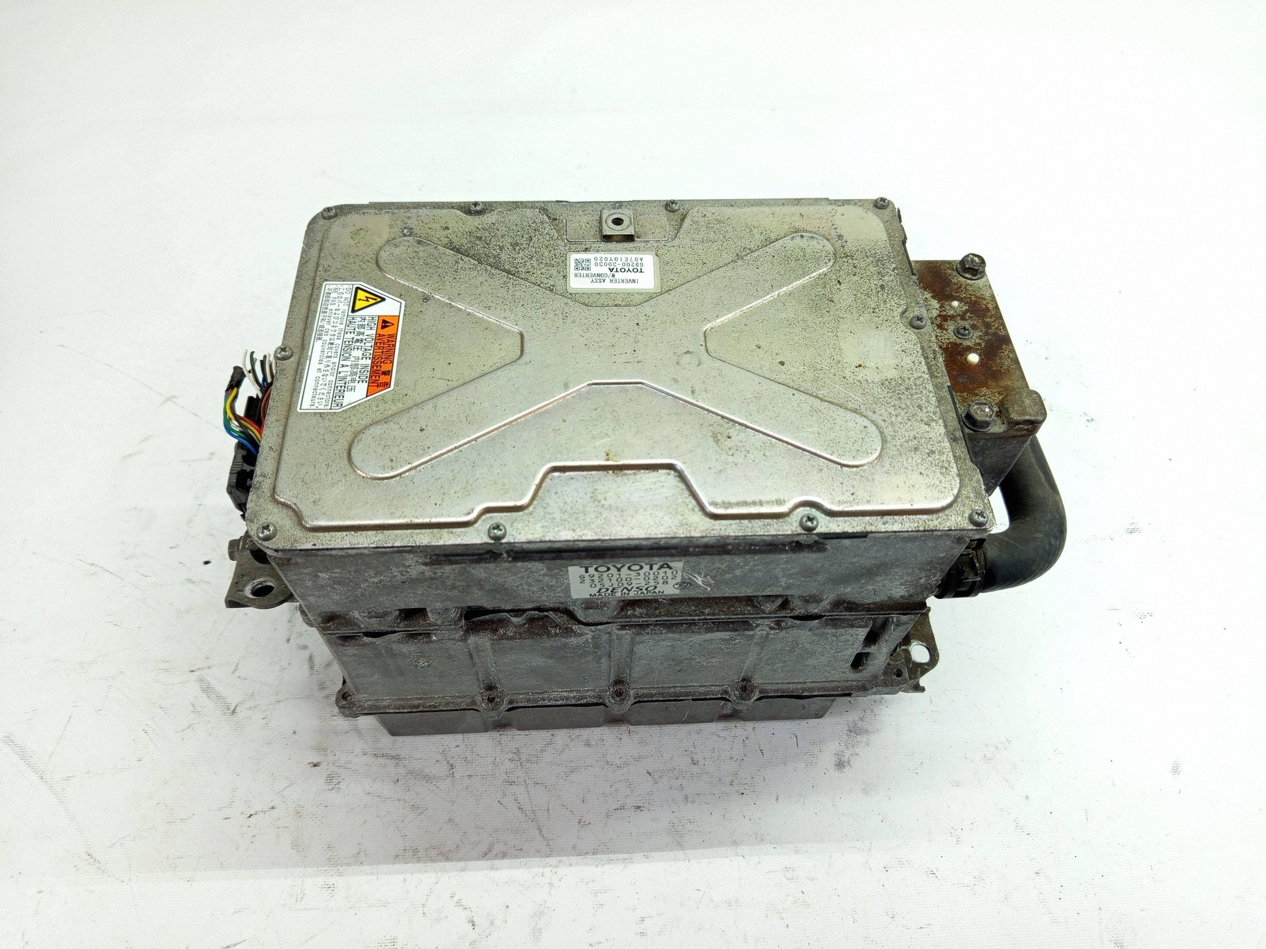 Invertteri Lexus GS III 450H OEM G9200-30030 G9201-30010